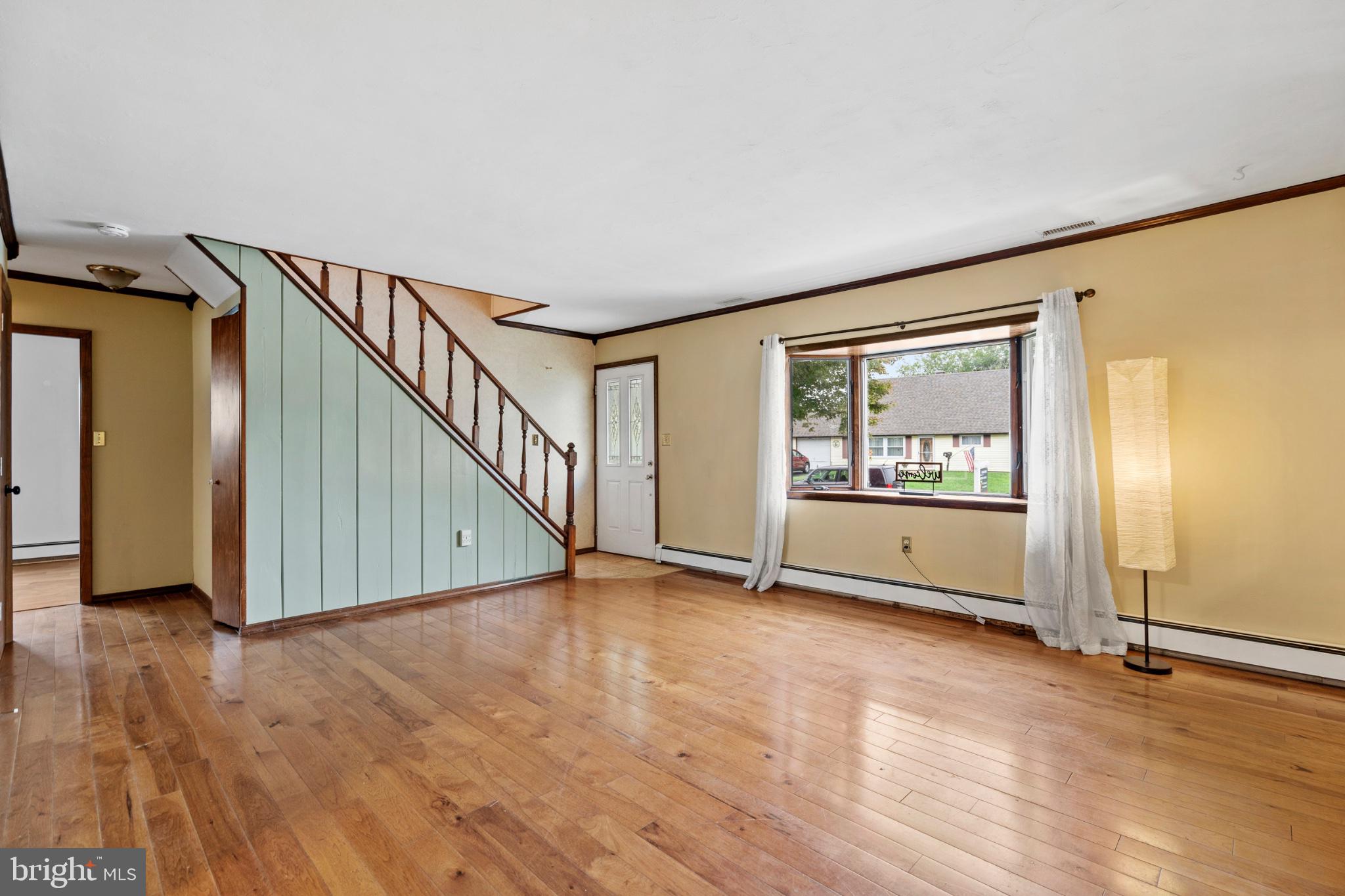 7 MISTY PINE ROAD