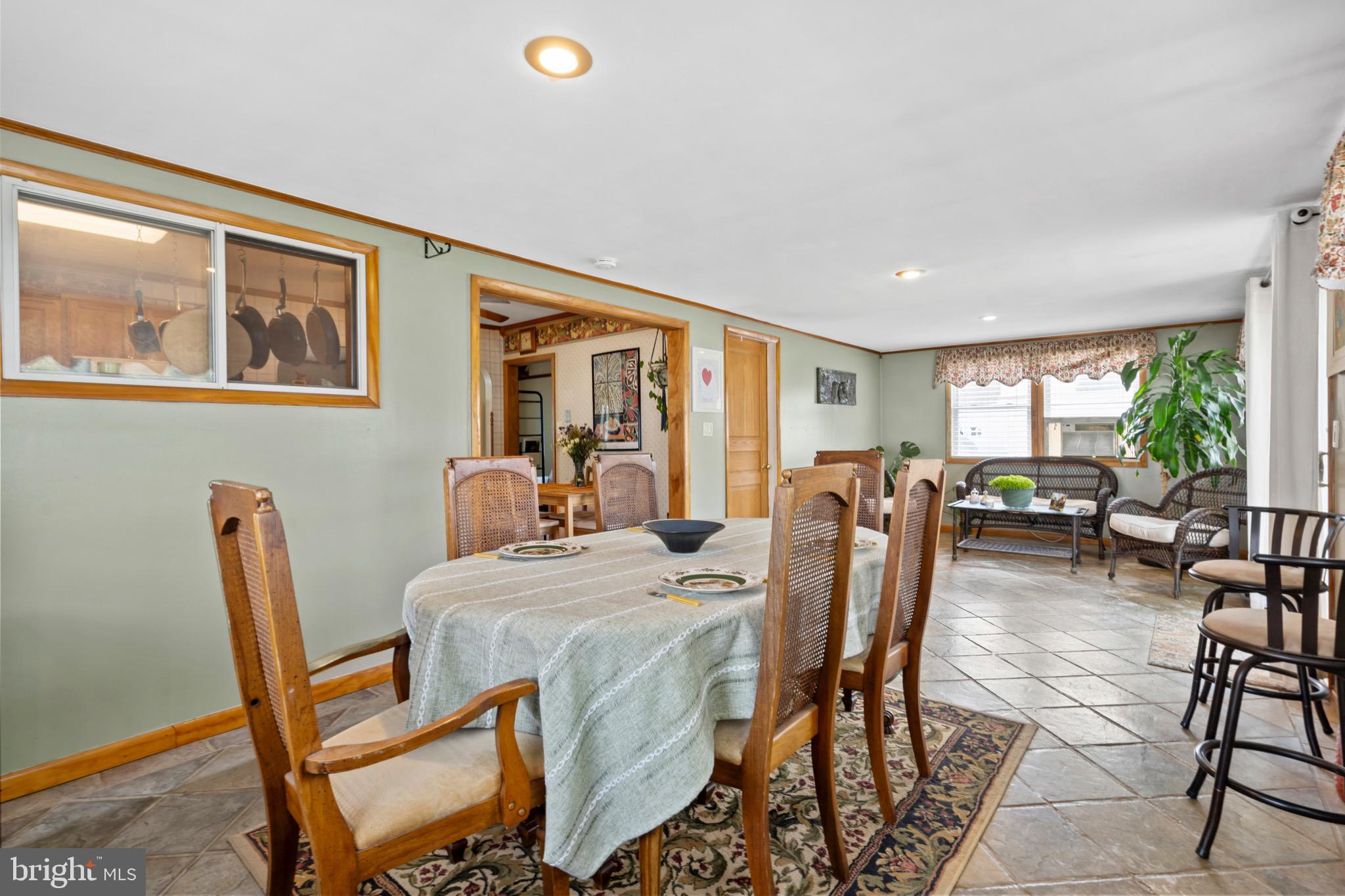 7 MISTY PINE ROAD