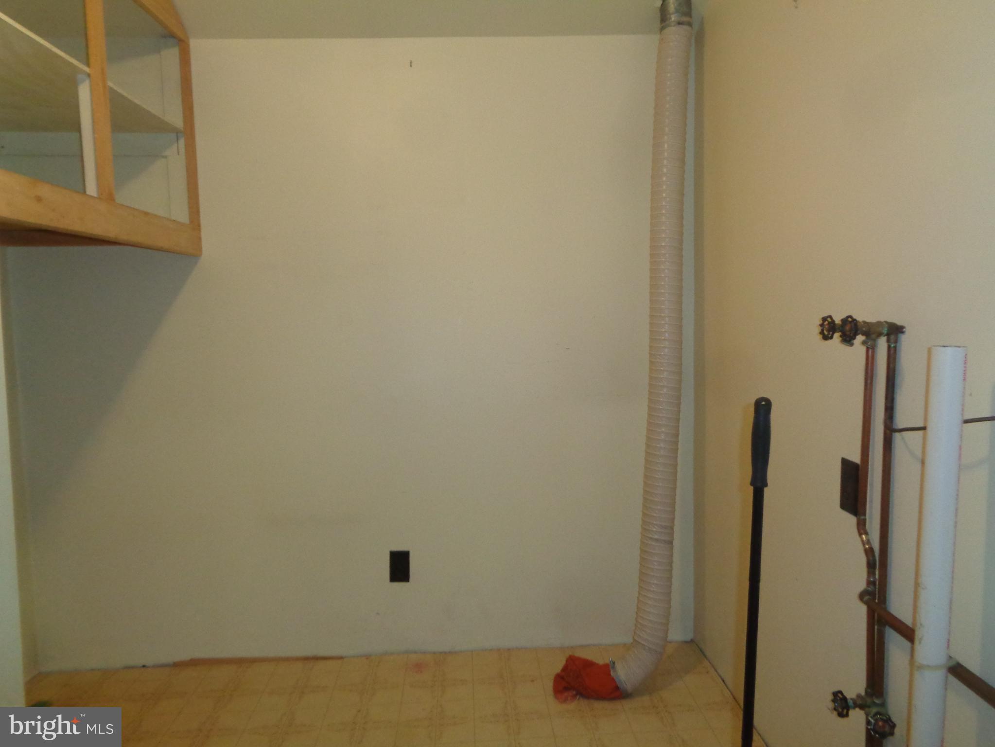 MCVEYTOWN - Residential