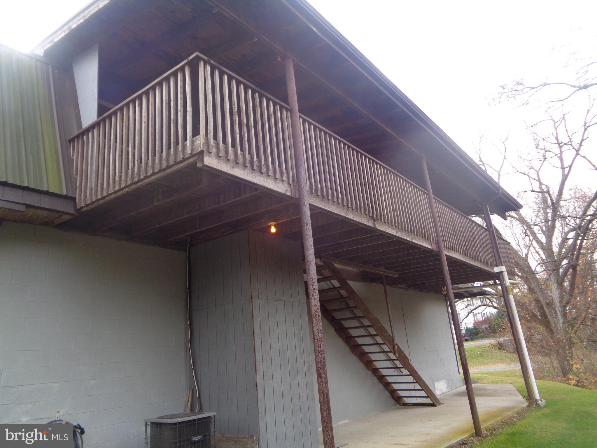 MCVEYTOWN - Residential