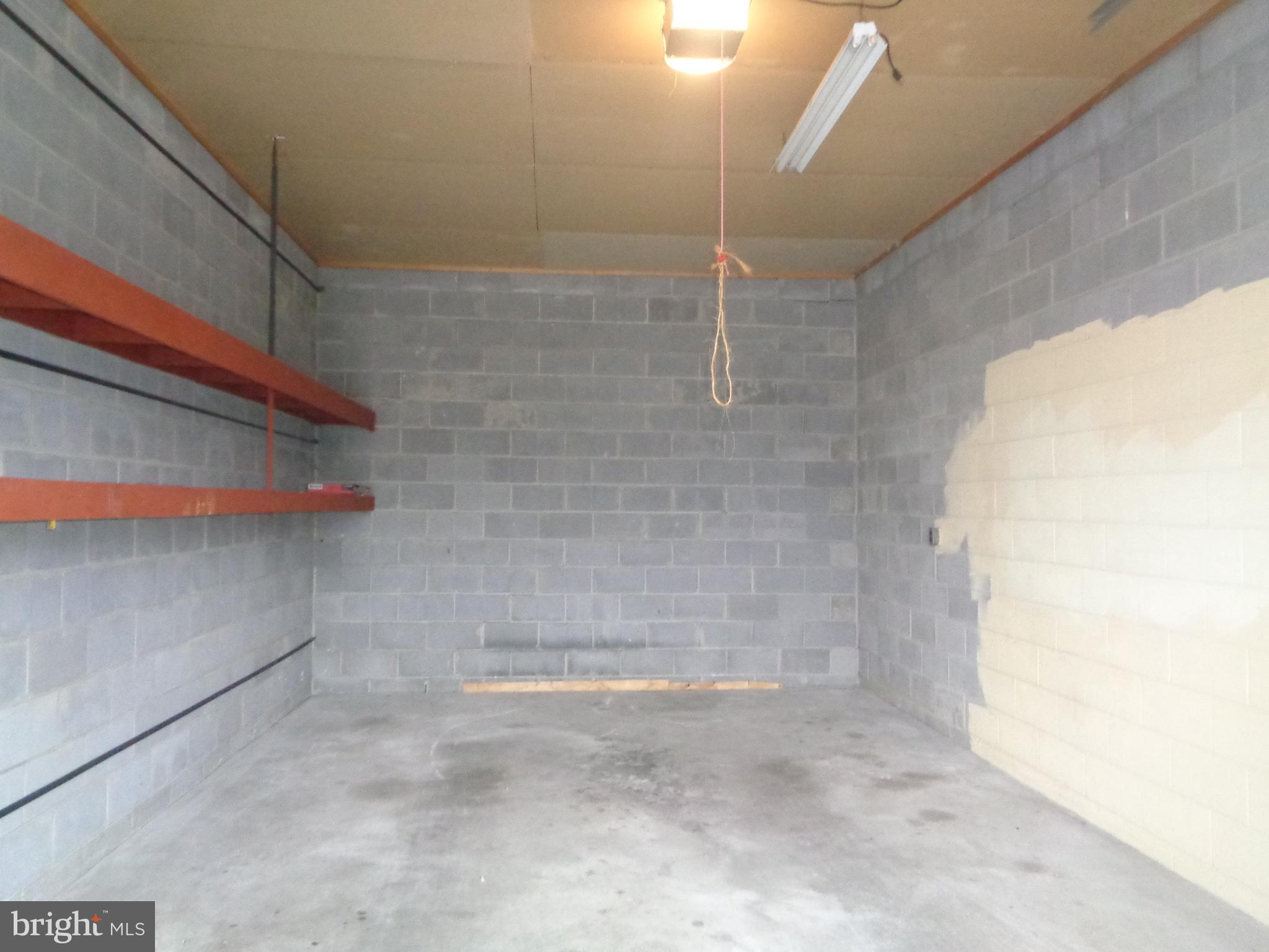 MCVEYTOWN - Residential