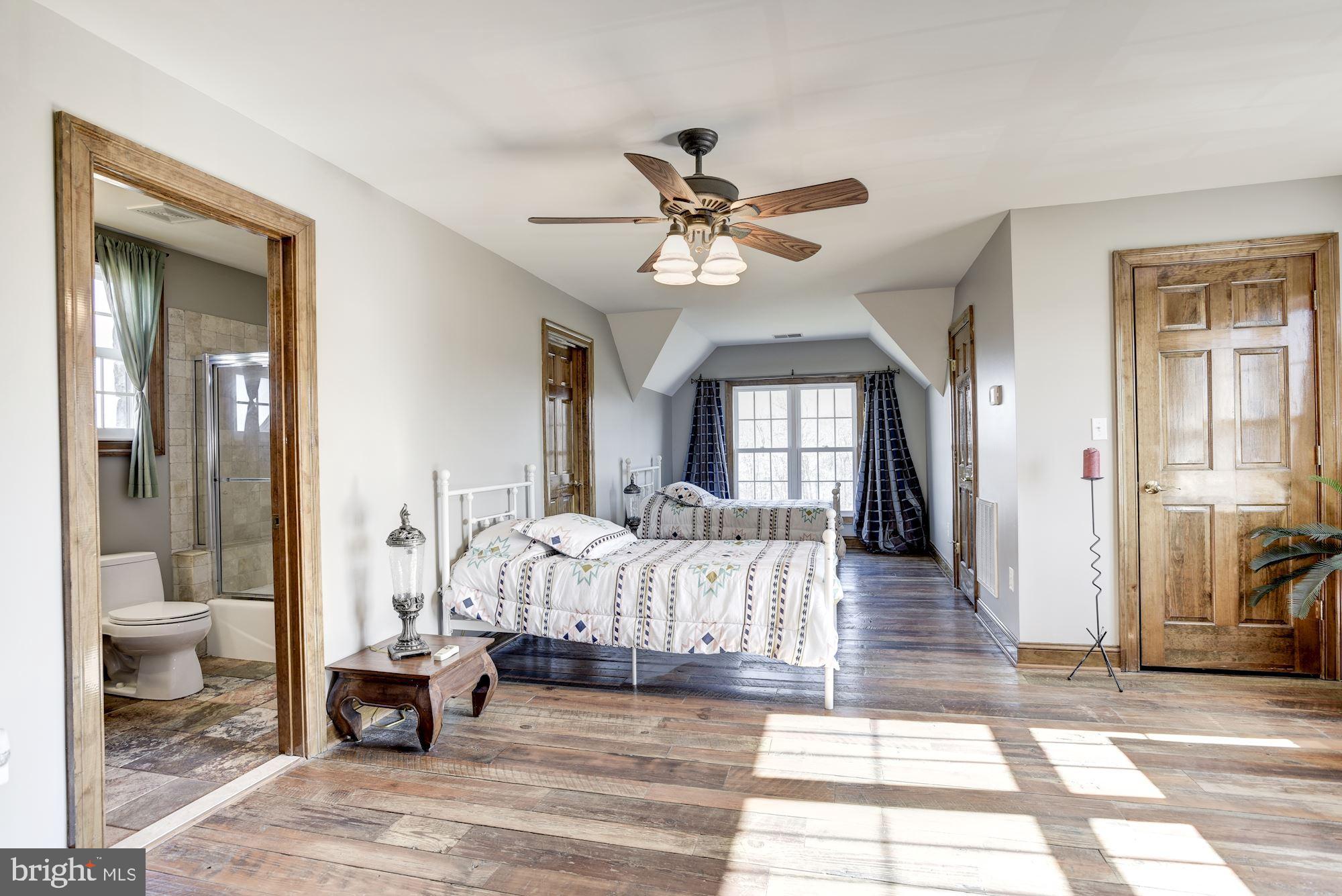 BIG SPRING FARM - Residential