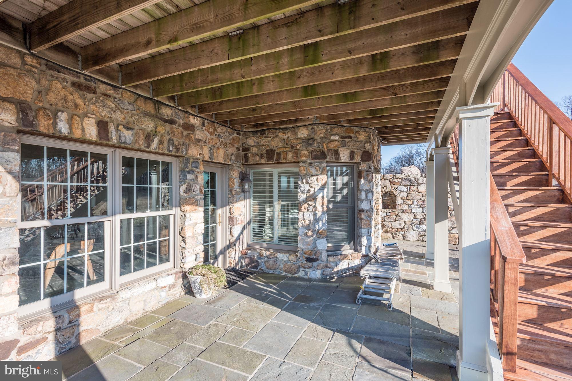 BIG SPRING FARM - Residential