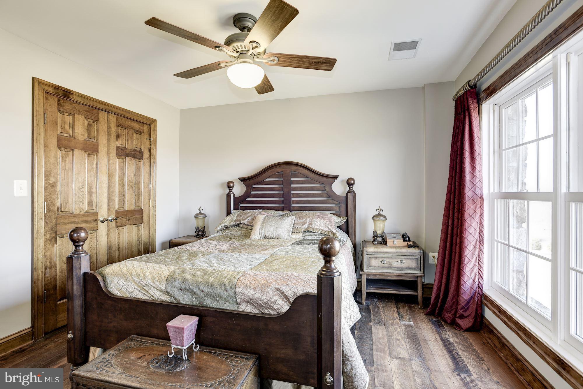 BIG SPRING FARM - Residential