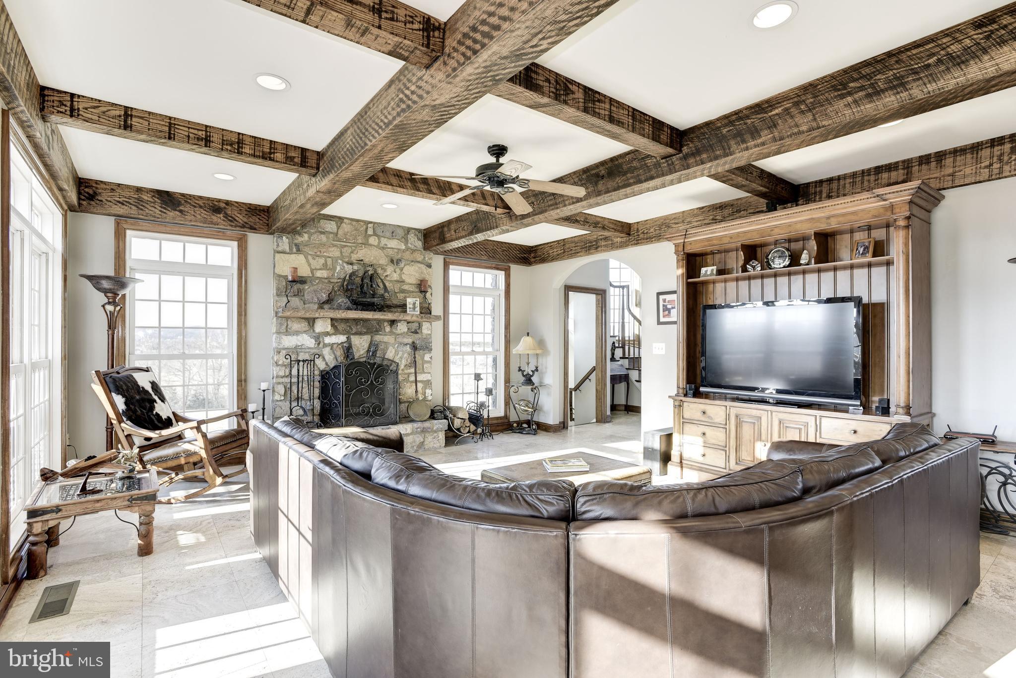 BIG SPRING FARM - Residential