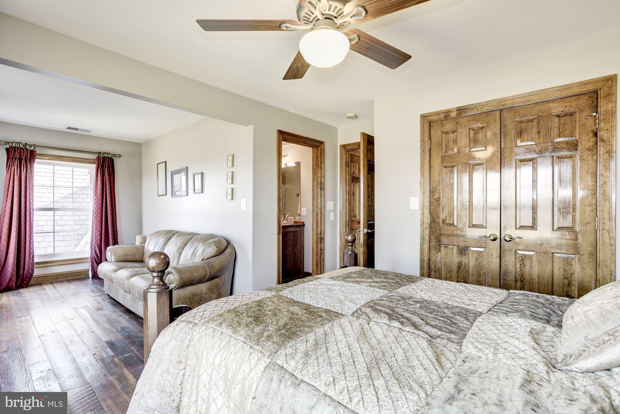 BIG SPRING FARM - Residential