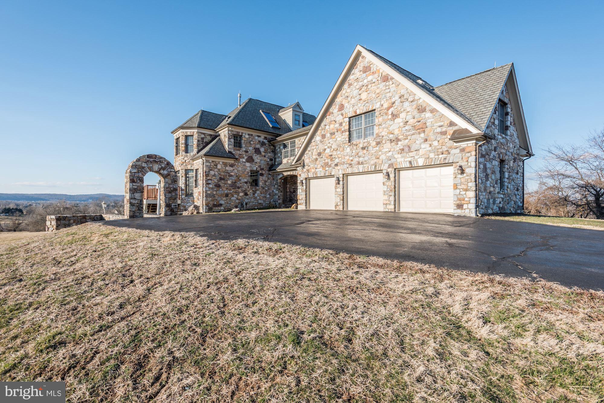 BIG SPRING FARM - Residential