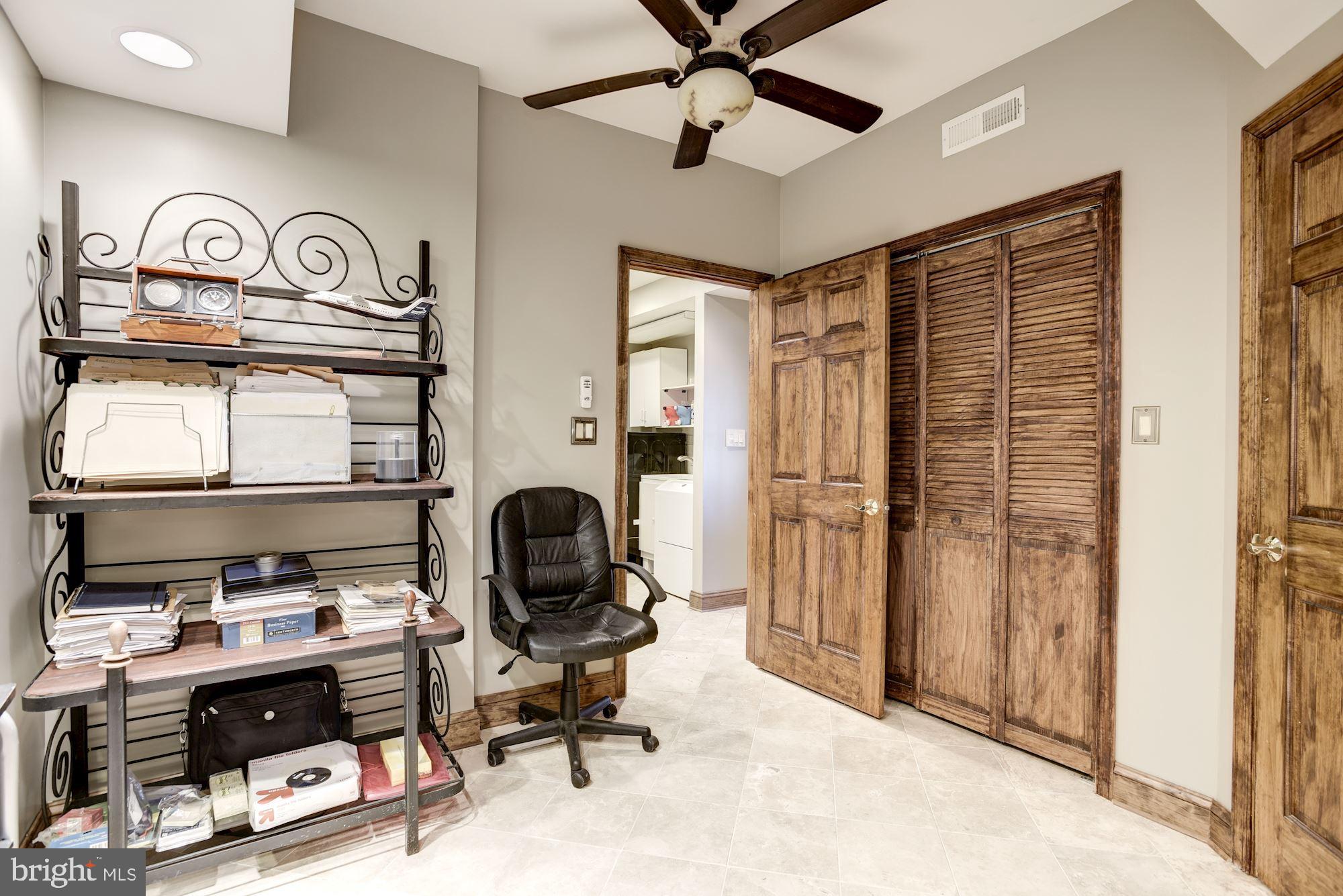 BIG SPRING FARM - Residential