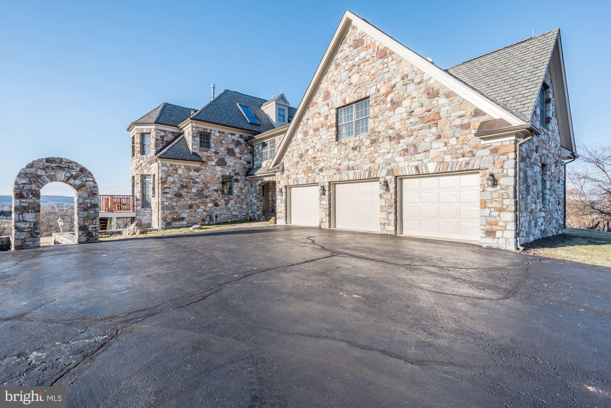 BIG SPRING FARM - Residential