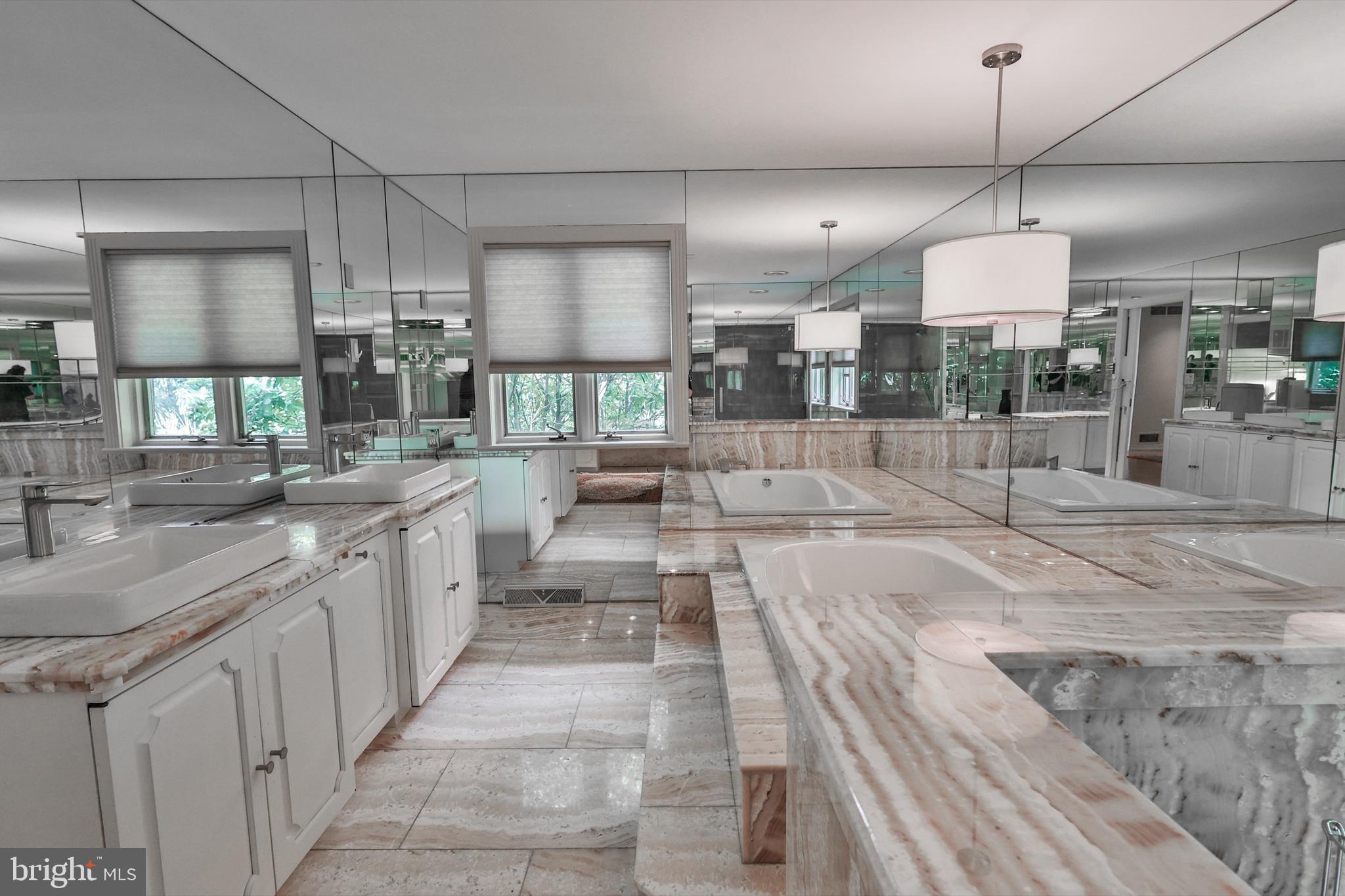 ROBIN HOOD - Residential