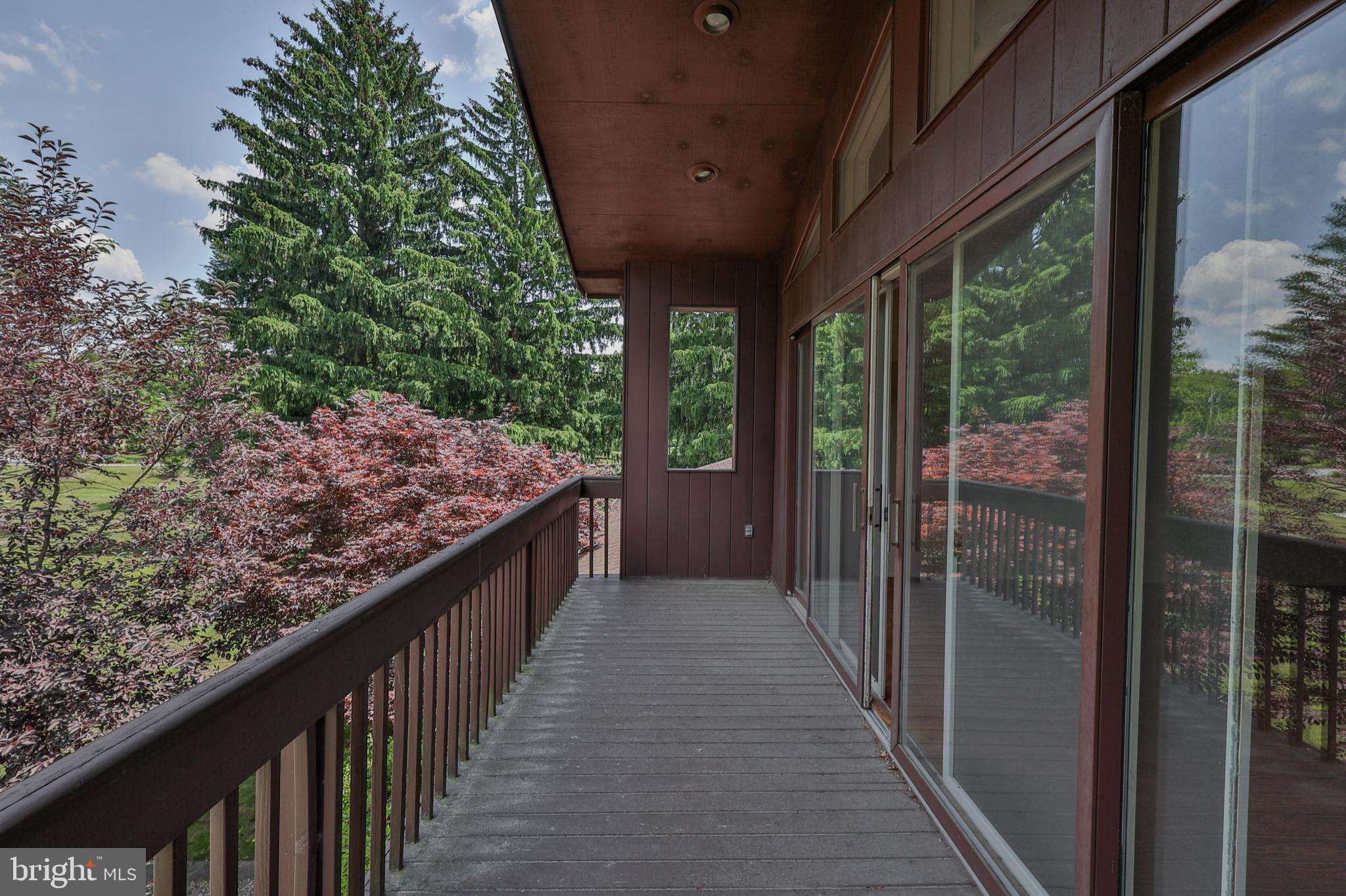 ROBIN HOOD - Residential