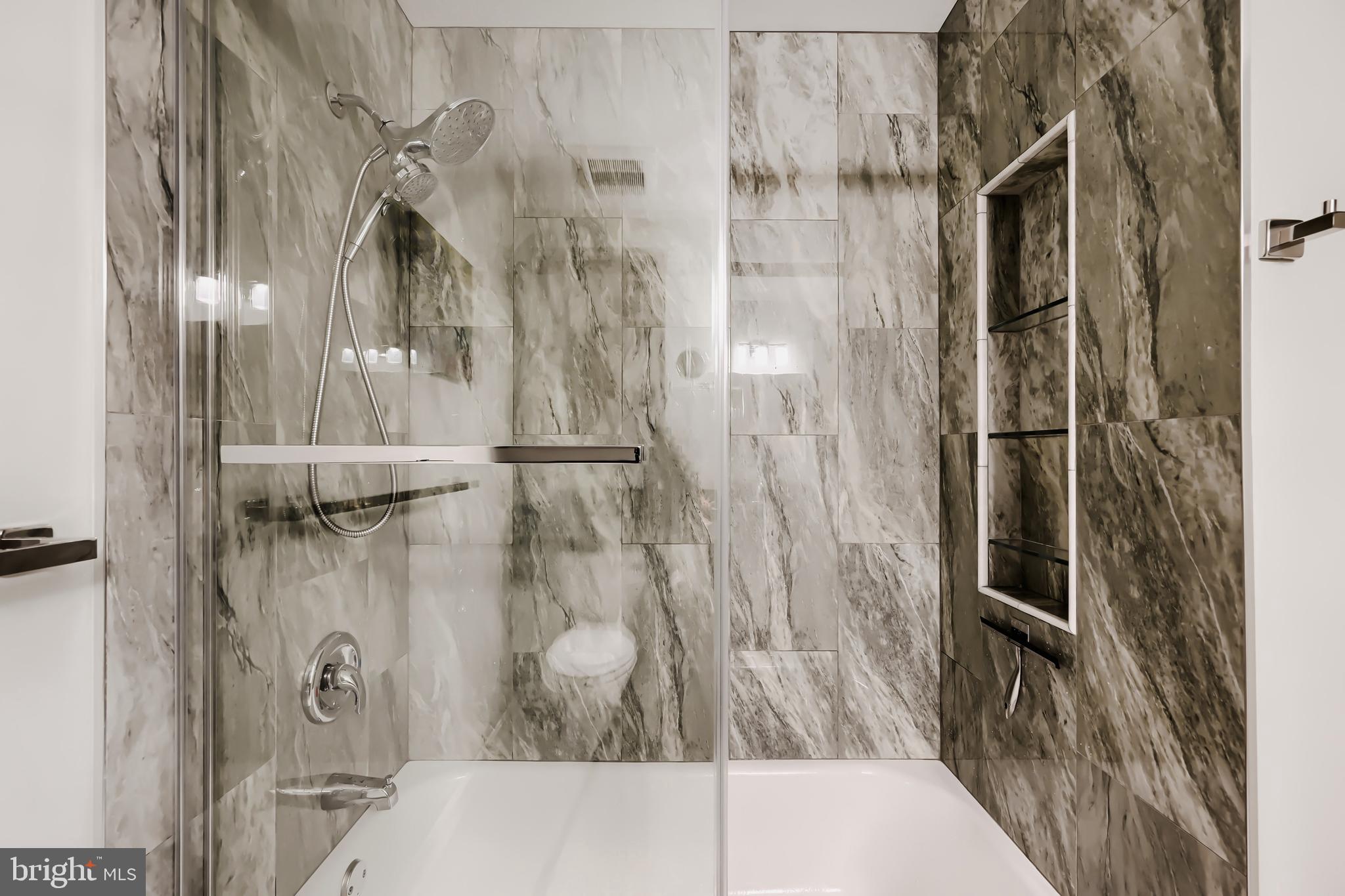 HAREWOOD PARK - Residential