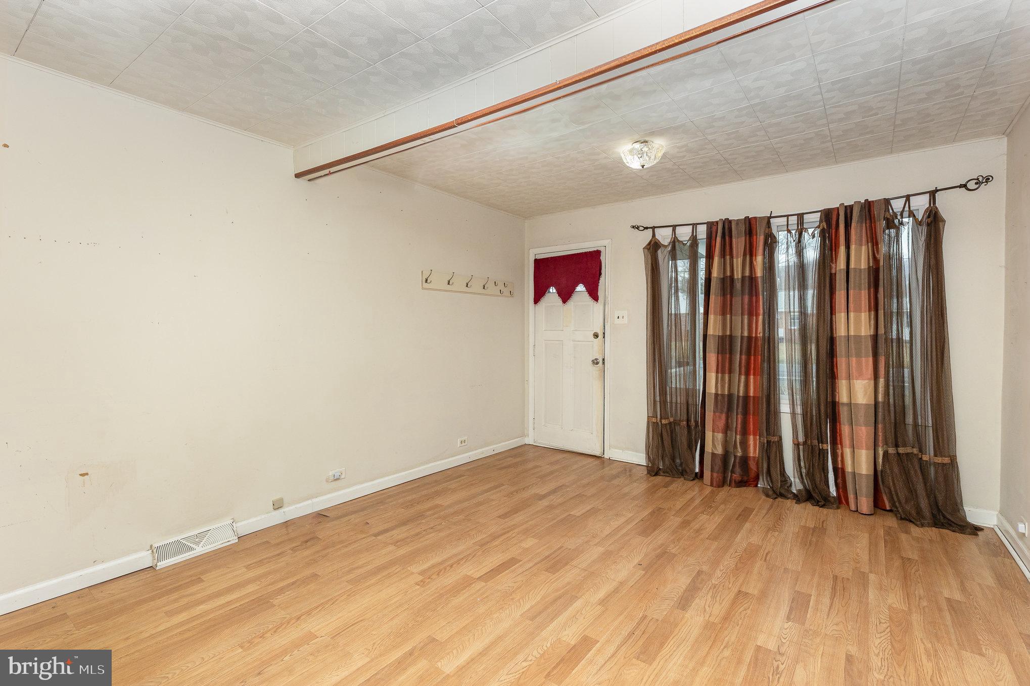 LITTLESTOWN - Residential