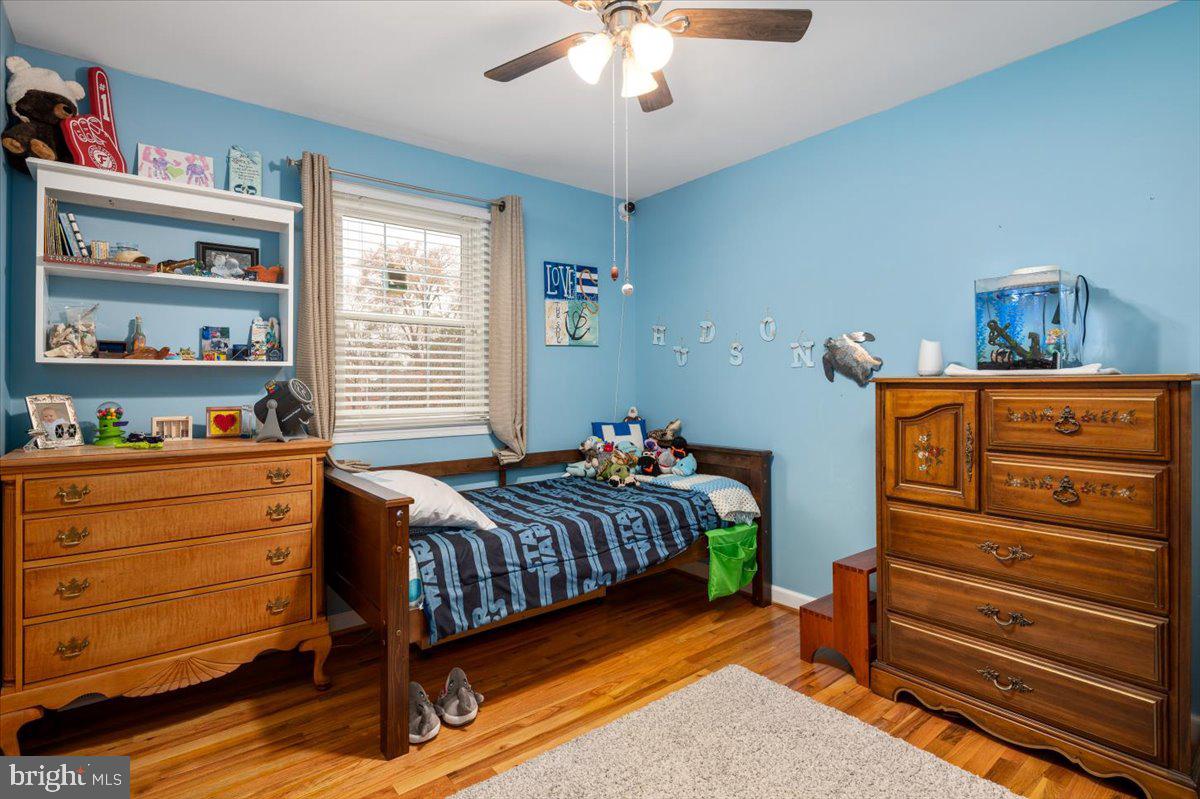 NORTH FERRY FARMS - Residential