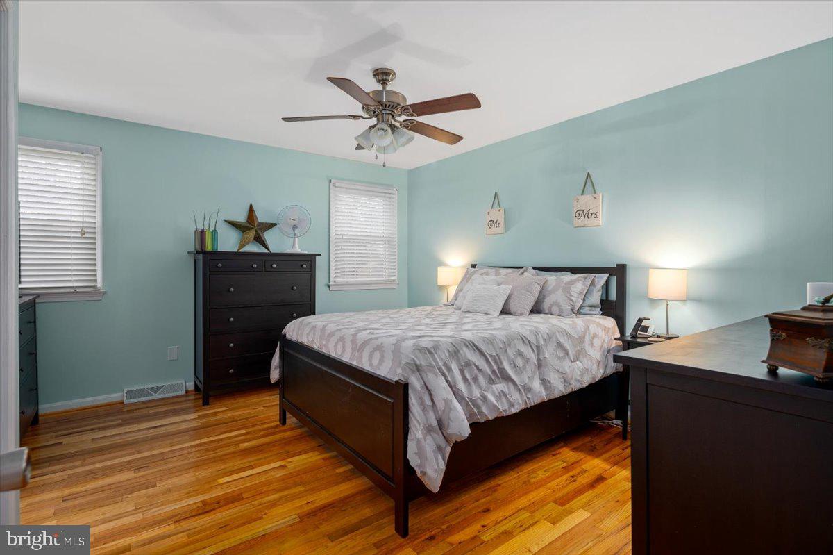 NORTH FERRY FARMS - Residential