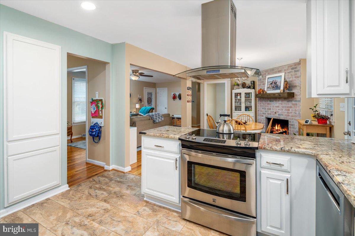 NORTH FERRY FARMS - Residential