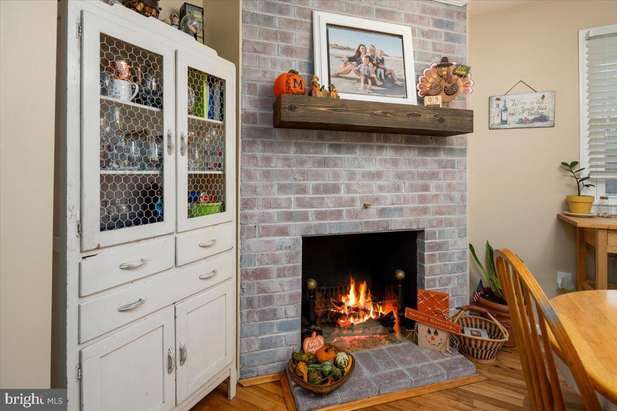 NORTH FERRY FARMS - Residential