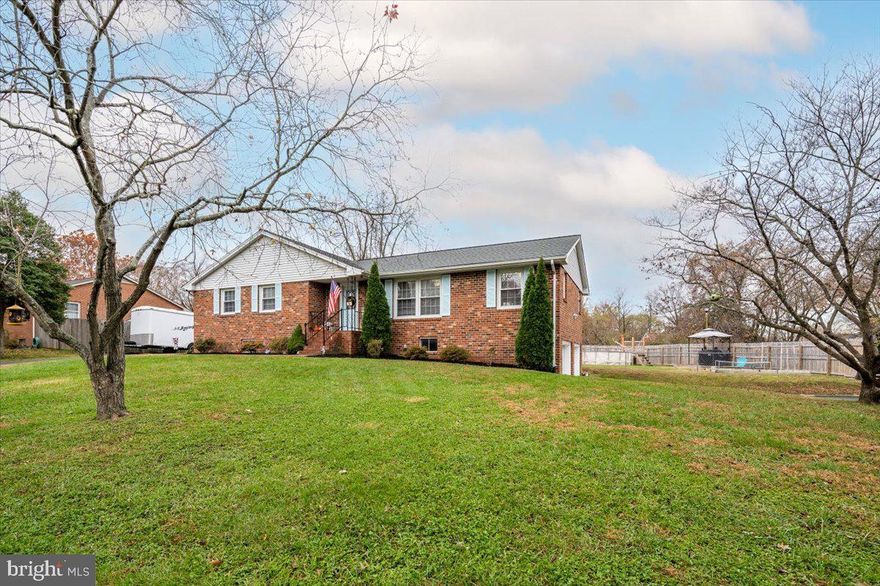 NO HOA! Classic updated brick rambler. Located on a great corner lot in the sought-after Ferry Farms community! You will love the privacy of the fenced lot, with a pool and composite deck!  Fabulously close to multiple commuter options and  Old Town Fredericksburg's restaurants and shopping.  You will LOVE this home that has been maintained with pride of ownership! See below for all updates.
New roof  2018
New Carpet downstairs 2019
Paved garage driveway  2019
Built-In's in office 2019
New refrigerator 2020
New microwave 2020
New dishwasher 2020
Updated lighting in kitchen, master bath, and dining room
New ceiling fans in the living room and basement 
New kitchen flooring and hallway bathroom flooring (LVP)
Updated electrical outlets/switches/GFCI's
Fresh paint throughout