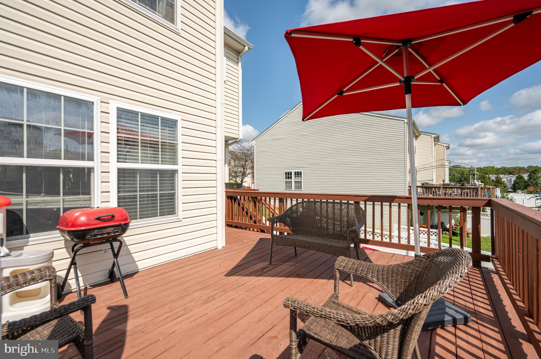 LAKELAND PLACE - Residential Lease