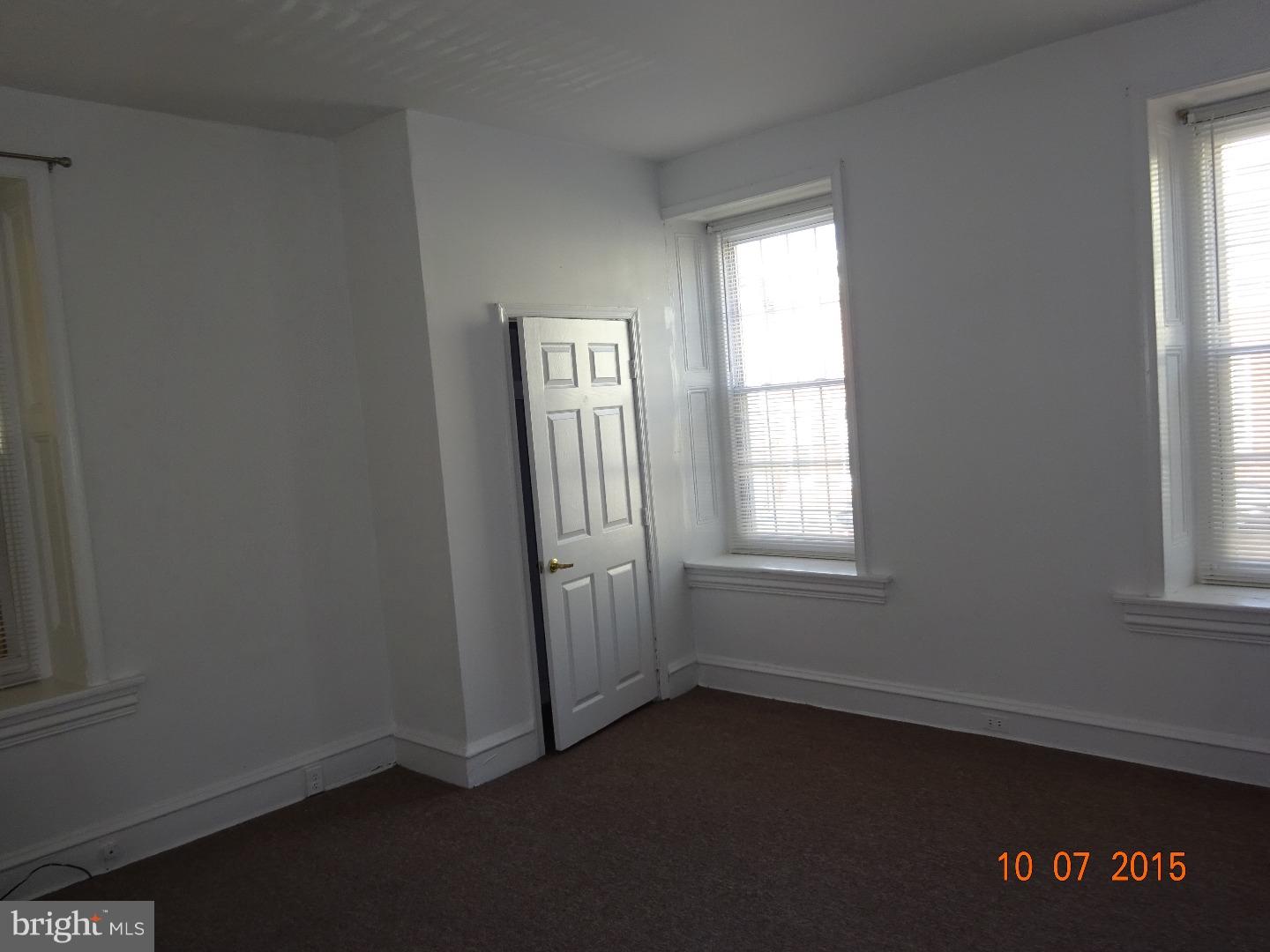 MANAYUNK - Residential Income