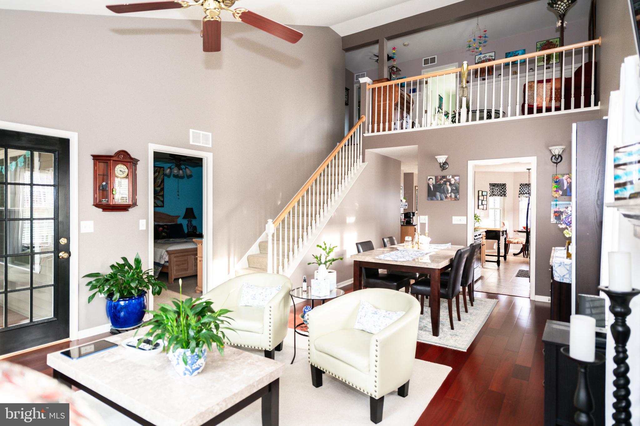 THE OAKS - Residential