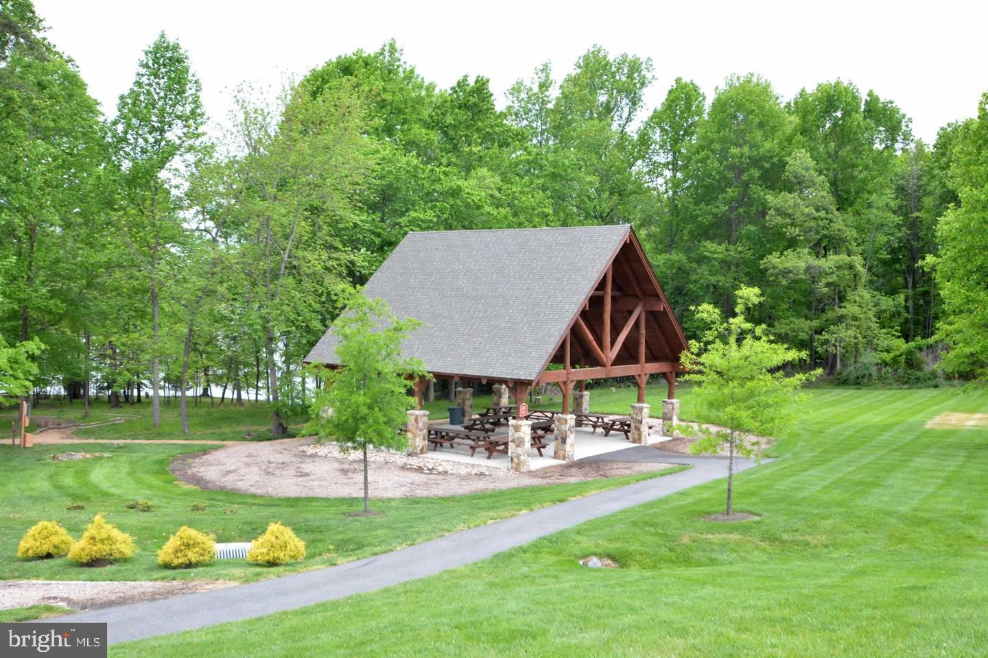 CAMP GLENKIRK SARANAC - Residential