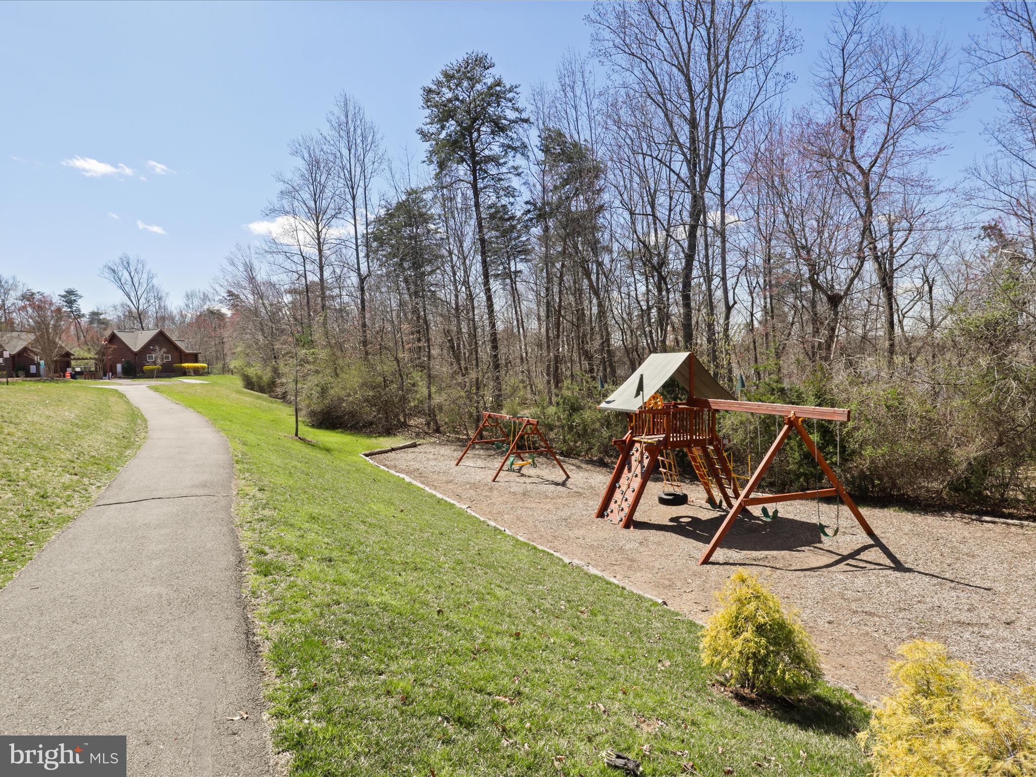 CAMP GLENKIRK SARANAC - Residential
