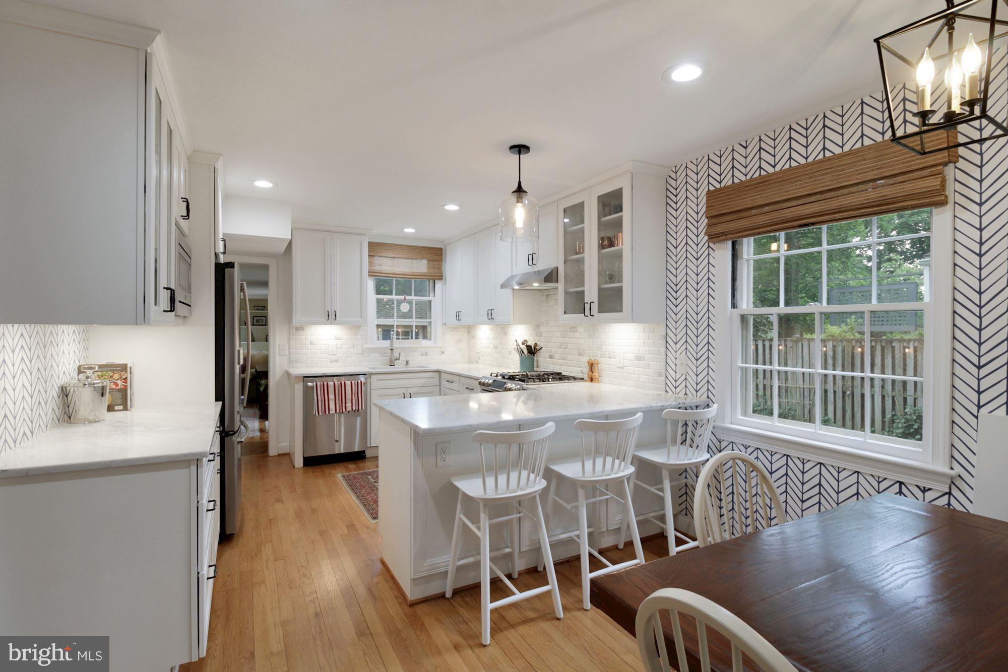 WOODACRES - Residential