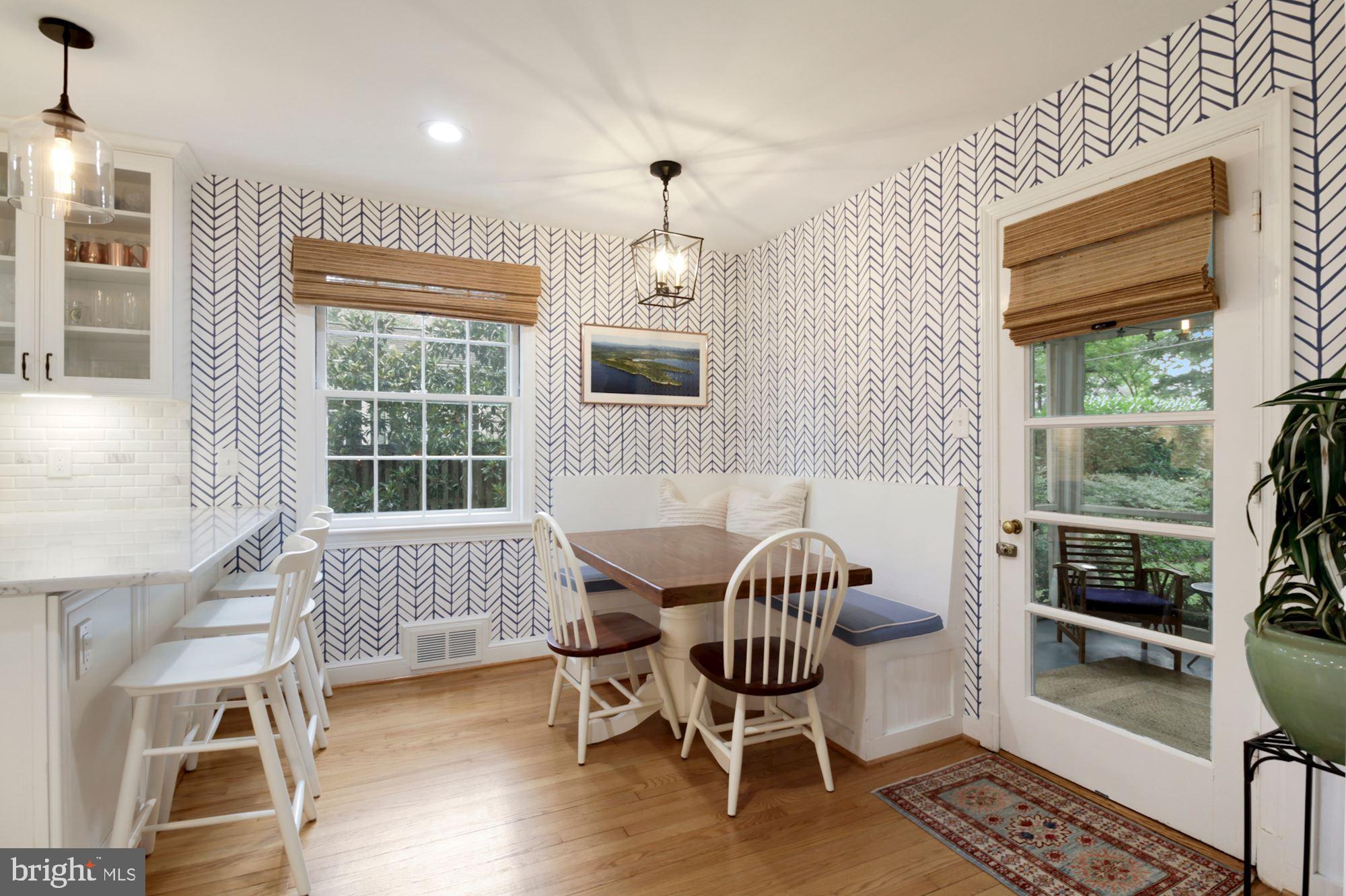 WOODACRES - Residential