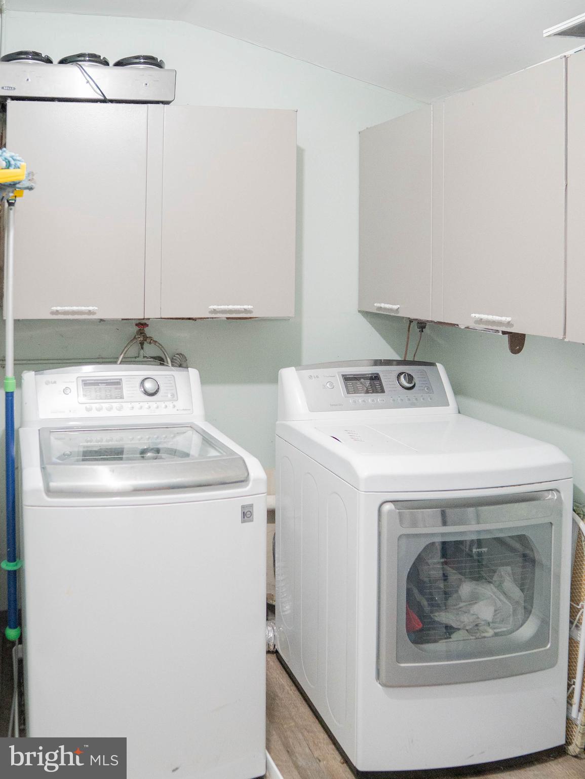 JUNIPER HILL - Residential