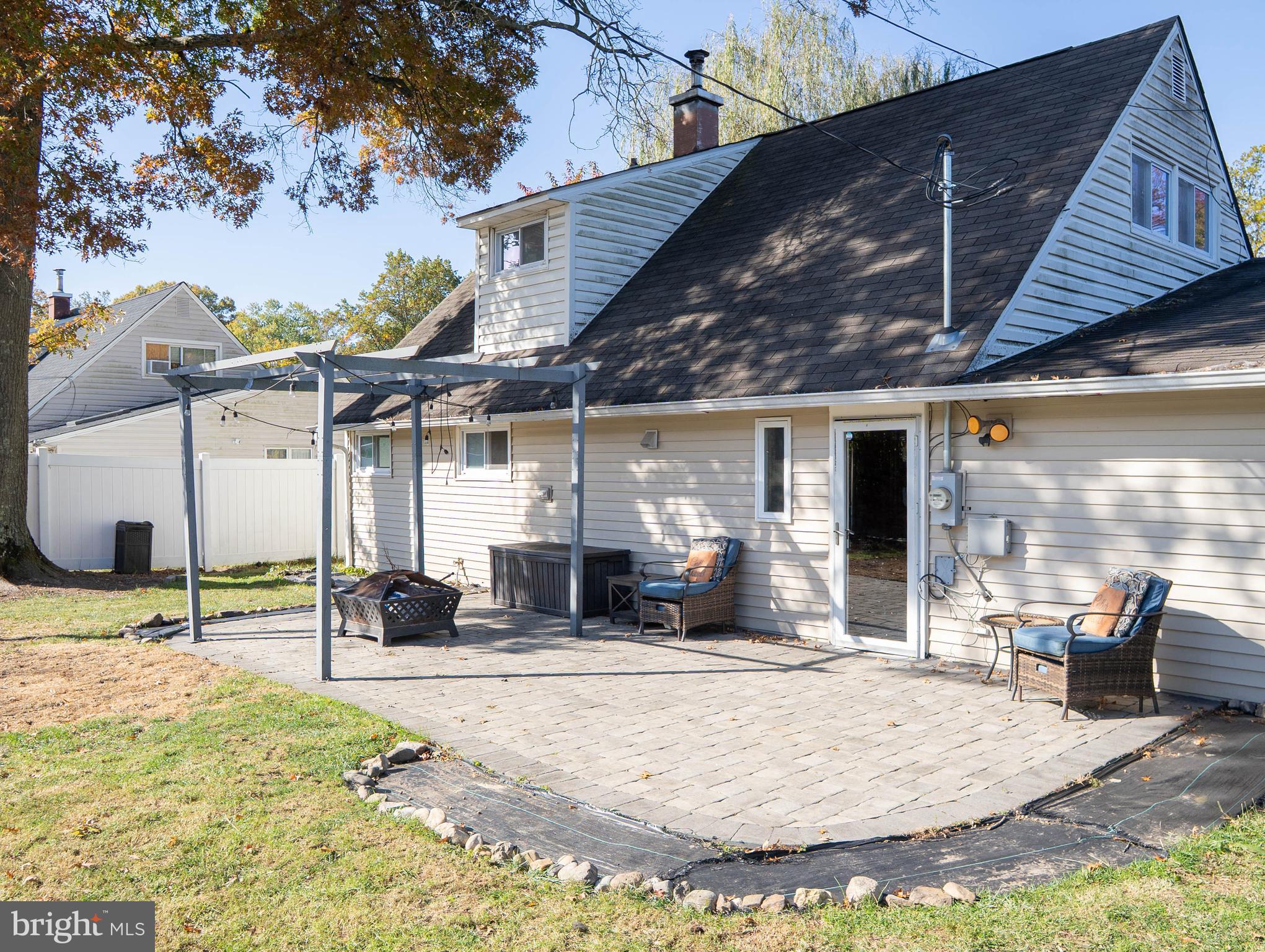 JUNIPER HILL - Residential