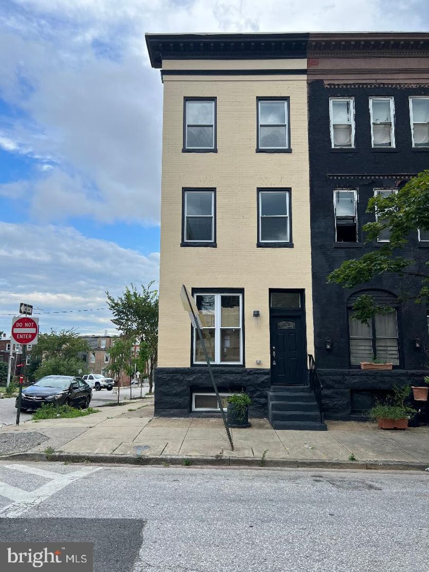 Fully renovated modern End-unit Row home in East Baltimore Midway. Fully finished basement with stainless steel appliances. High End reno on a block with serval other newly renovated homes. Truly a must see!