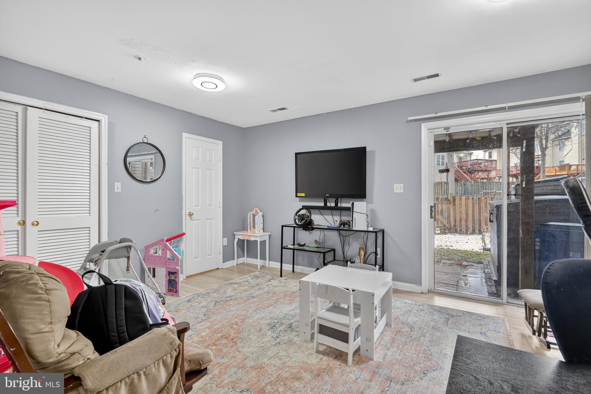 BOWIE NEW TOWN CENTER - Residential