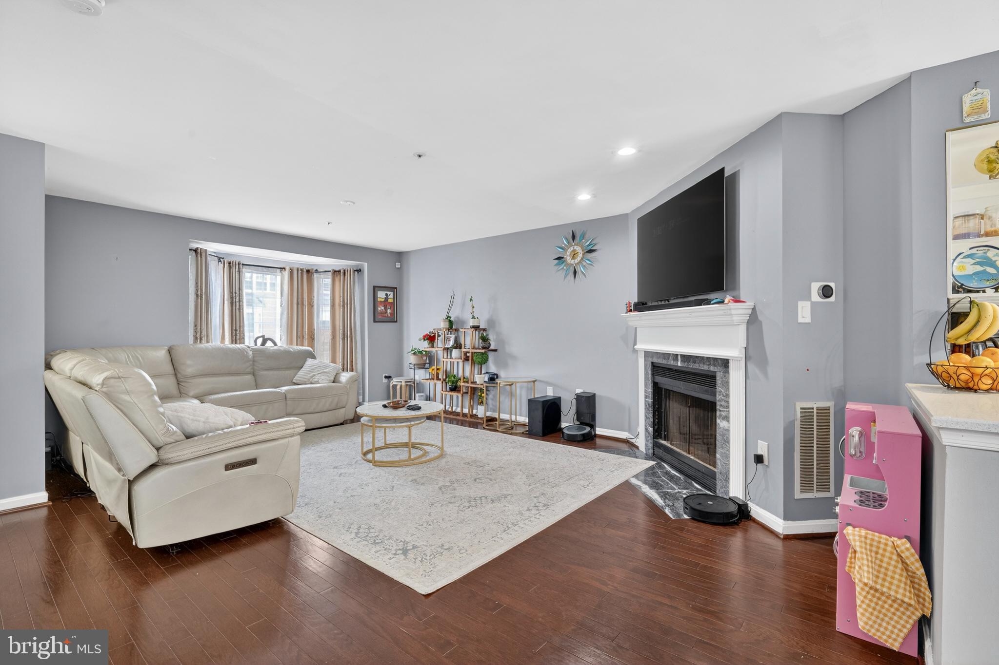 BOWIE NEW TOWN CENTER - Residential