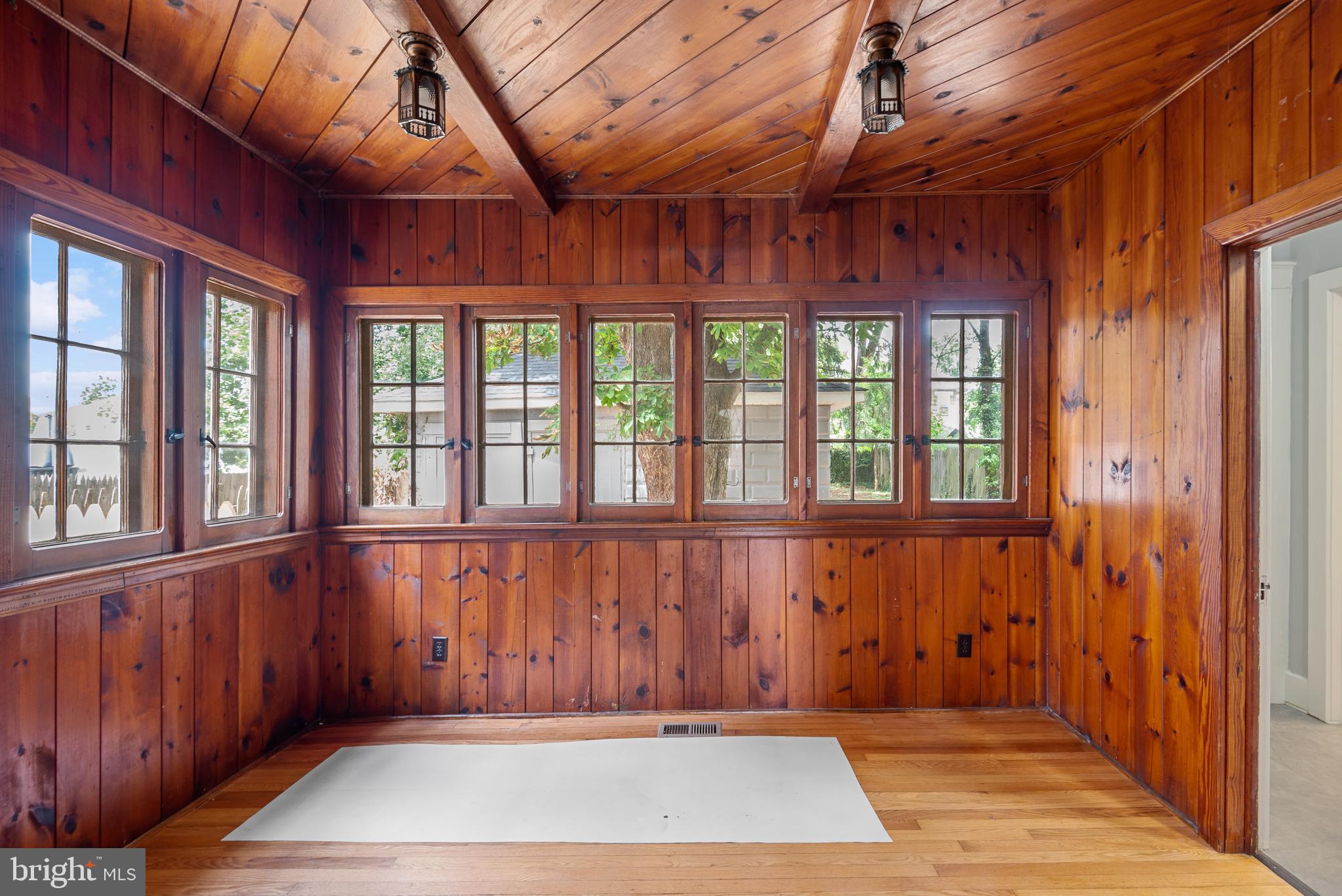 ROSEMONT - Residential