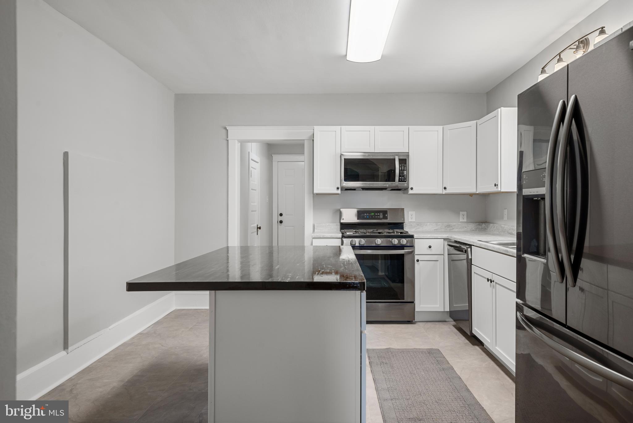 ROSEMONT - Residential