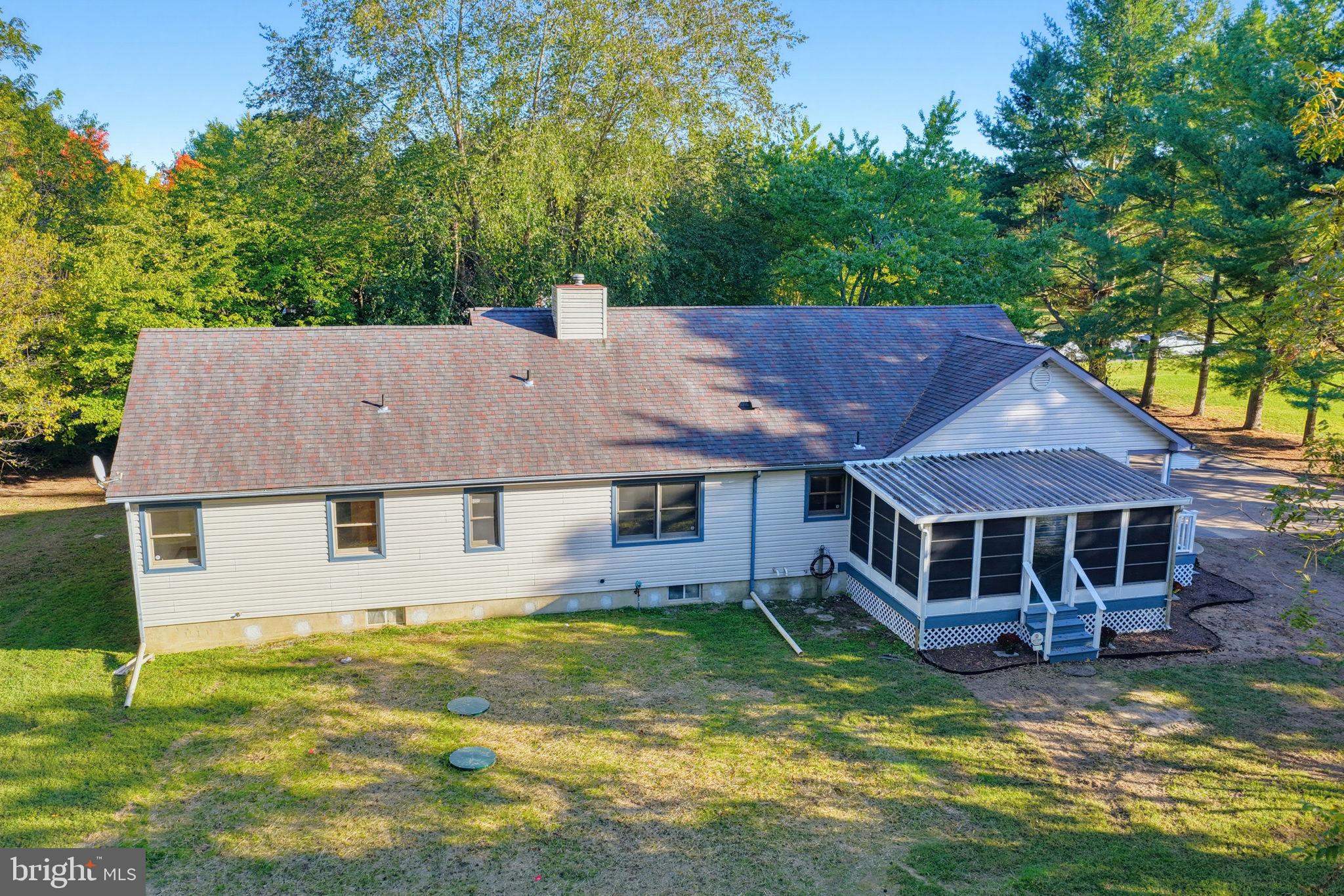 124 PICKWICK BOULEVARD