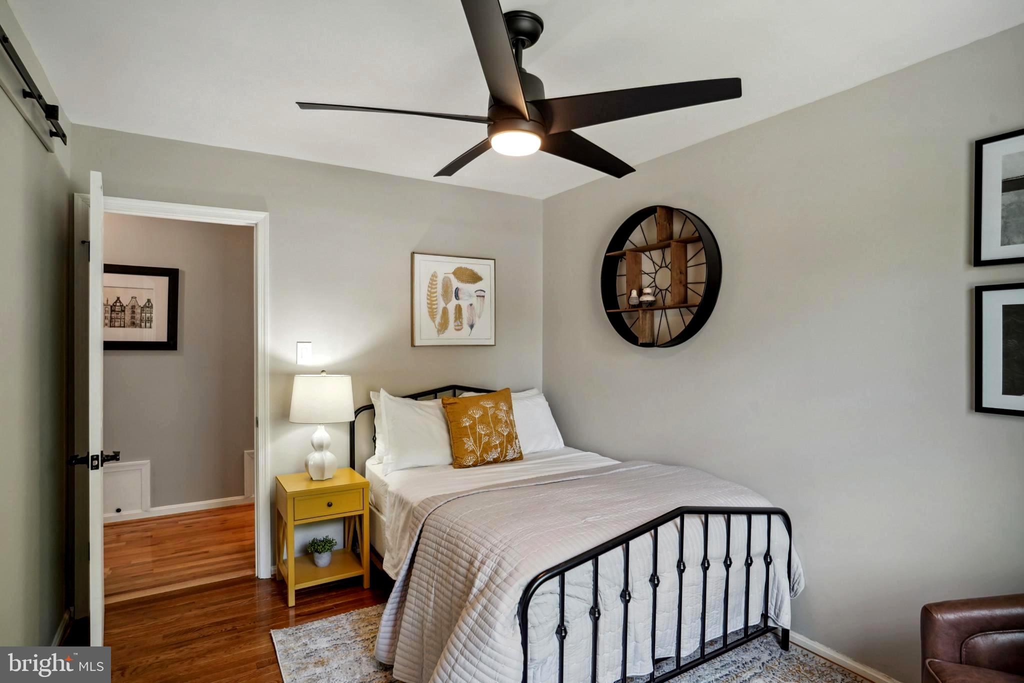 BURKE STATION SQUARE - Residential