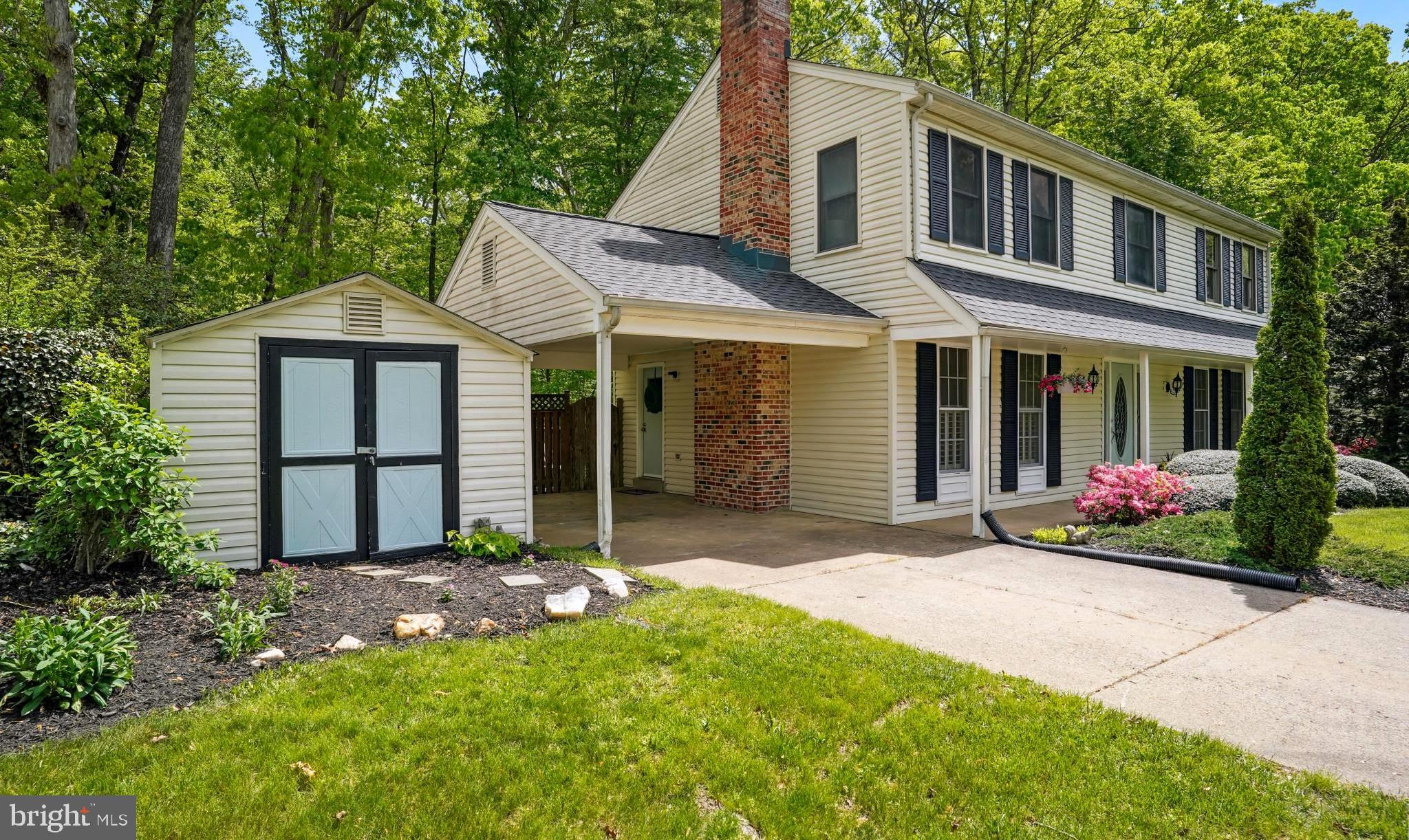 BURKE STATION SQUARE - Residential