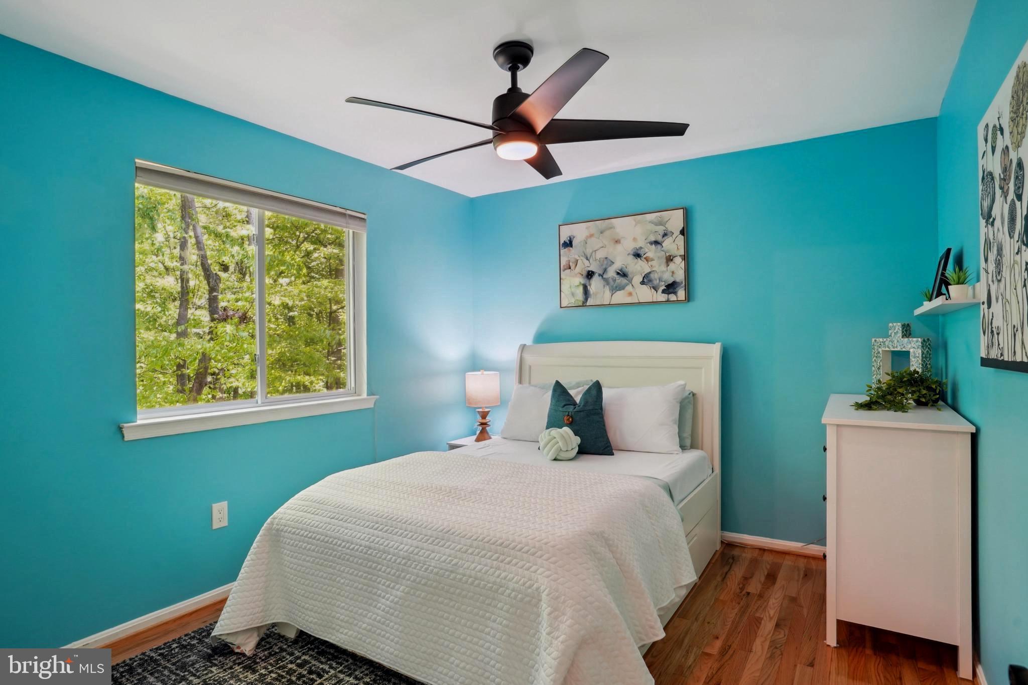 BURKE STATION SQUARE - Residential