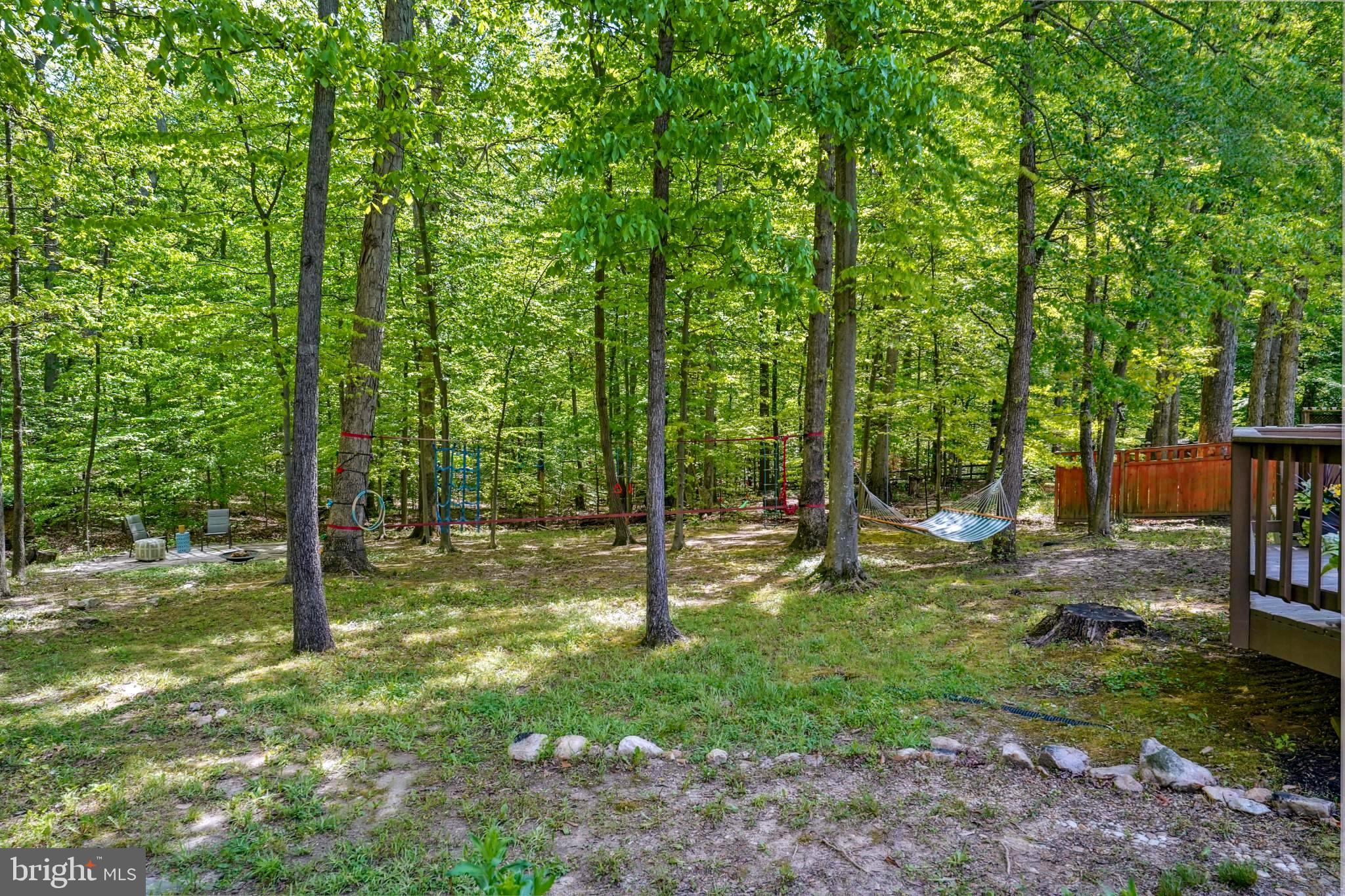 BURKE STATION SQUARE - Residential