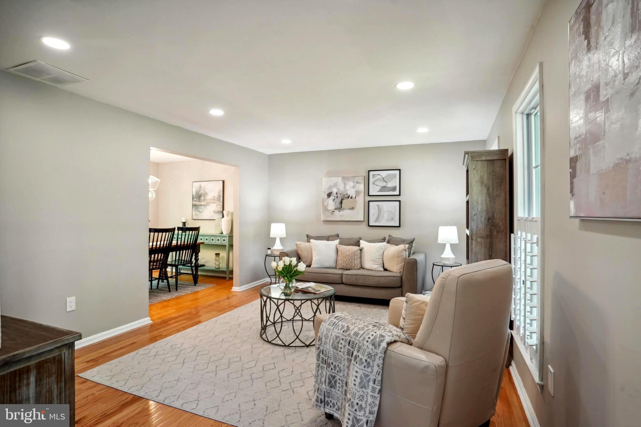 BURKE STATION SQUARE - Residential