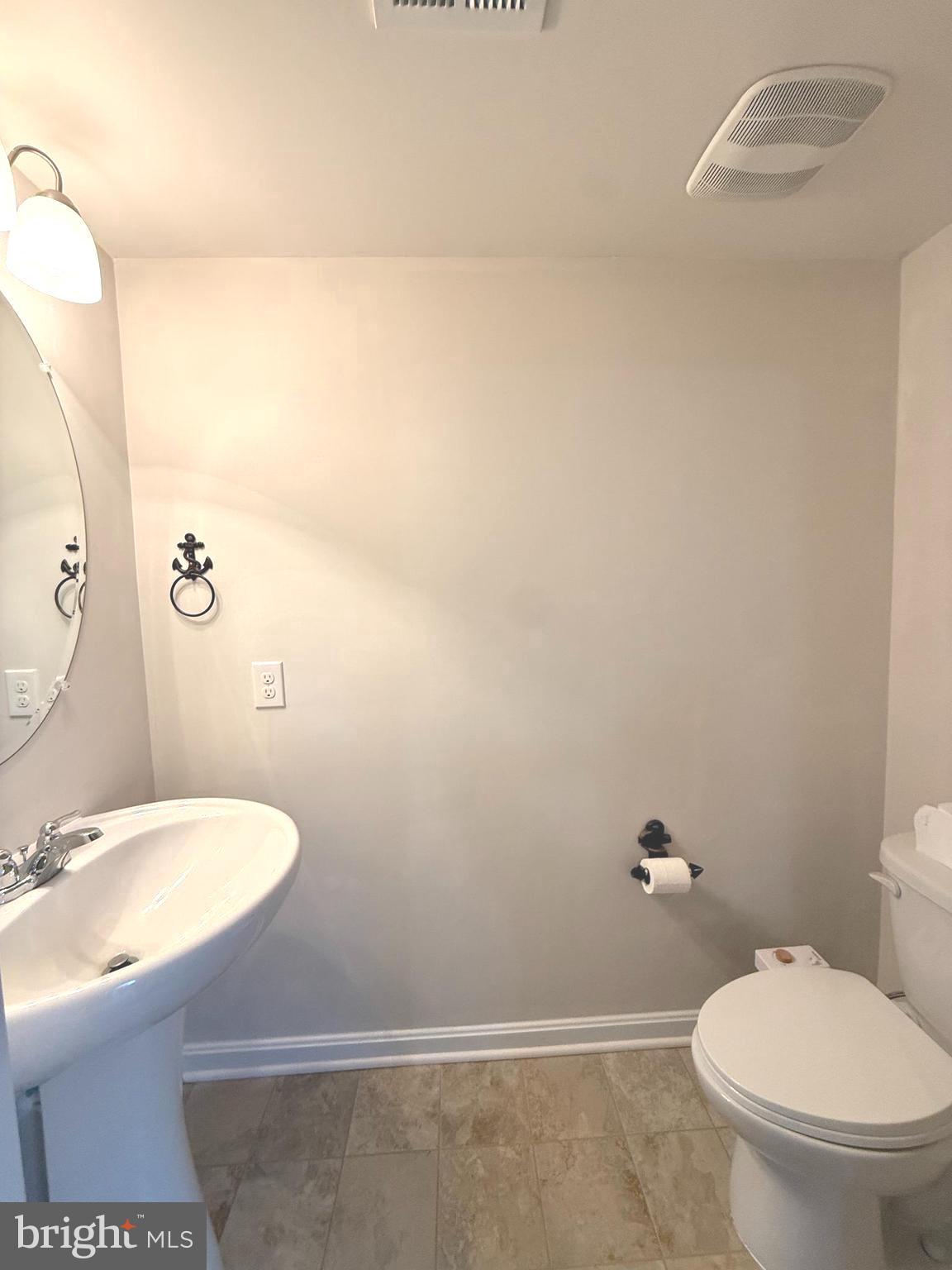 BERKELEY RIDGE - Residential Lease