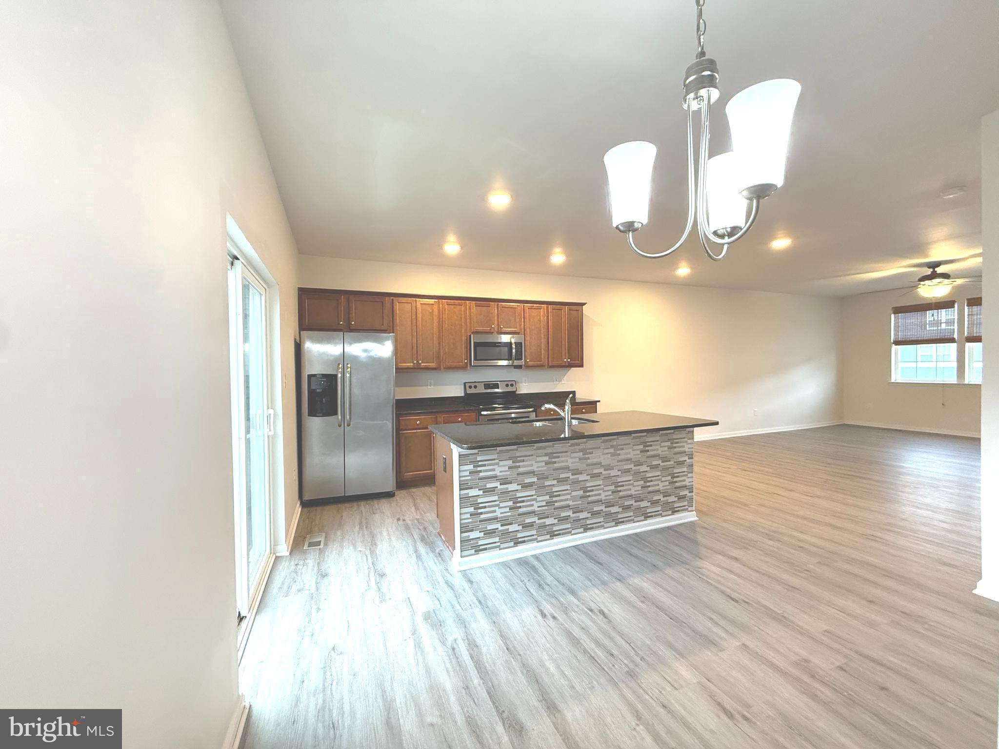 BERKELEY RIDGE - Residential Lease