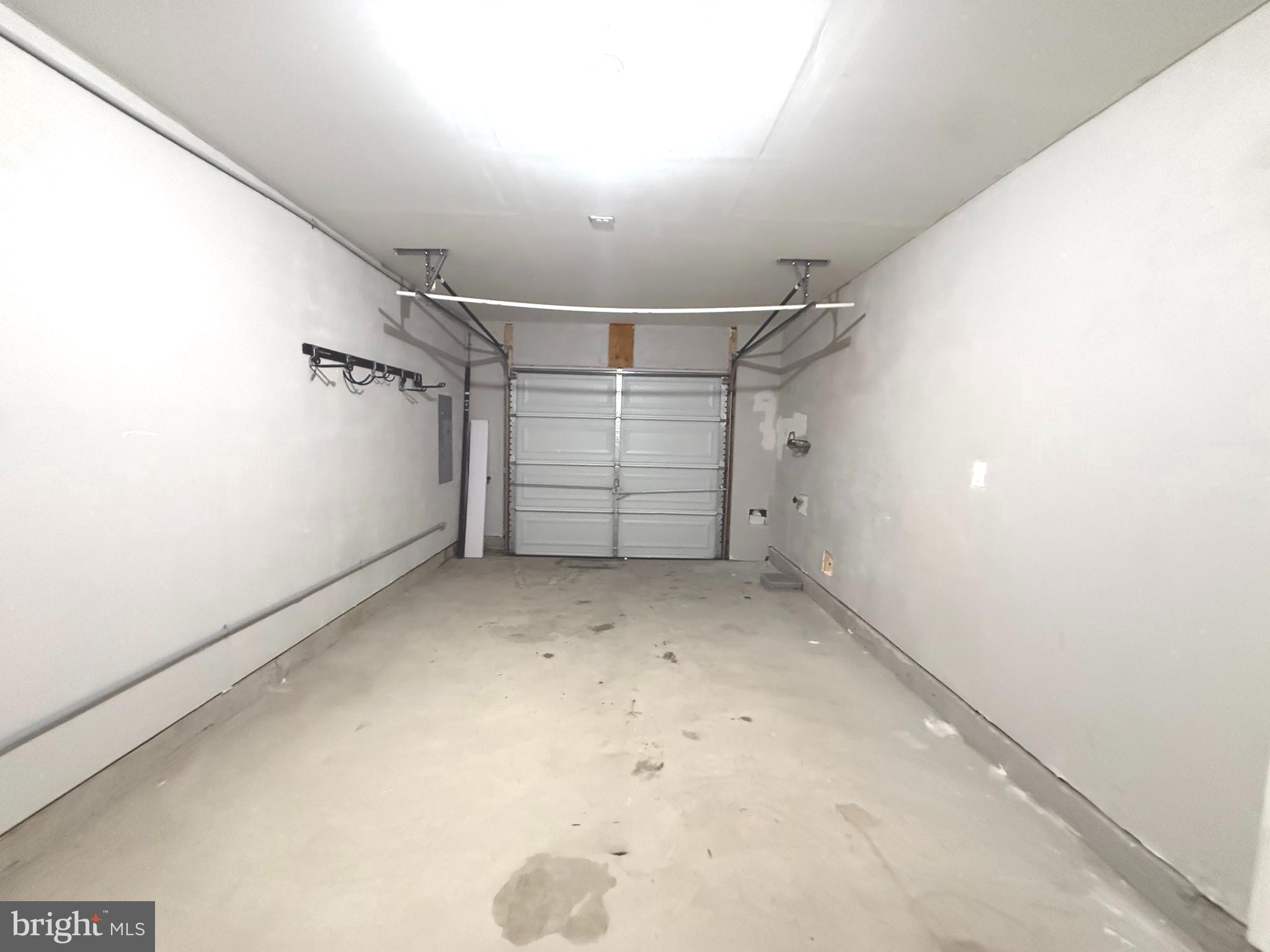 BERKELEY RIDGE - Residential Lease