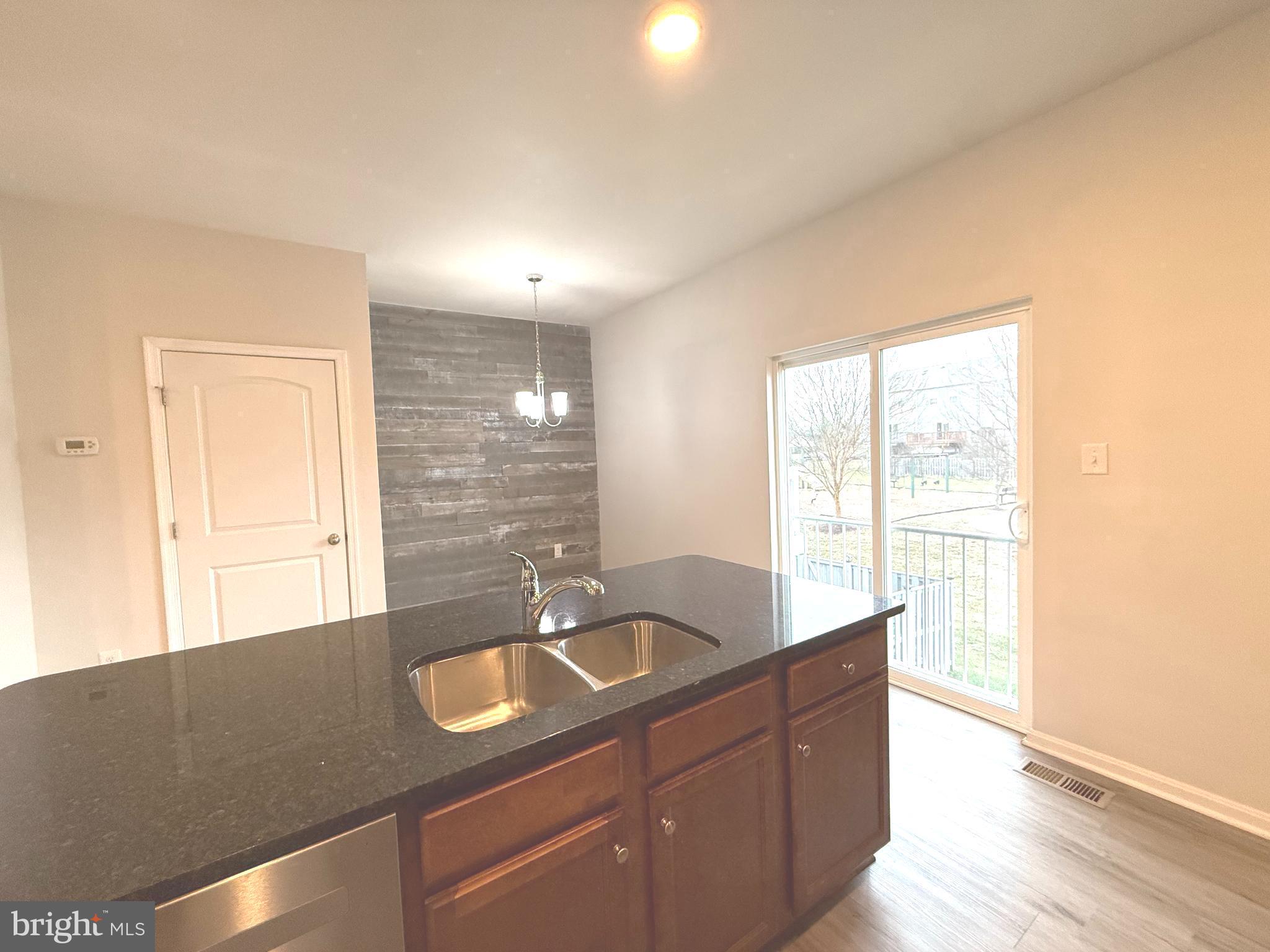 BERKELEY RIDGE - Residential Lease