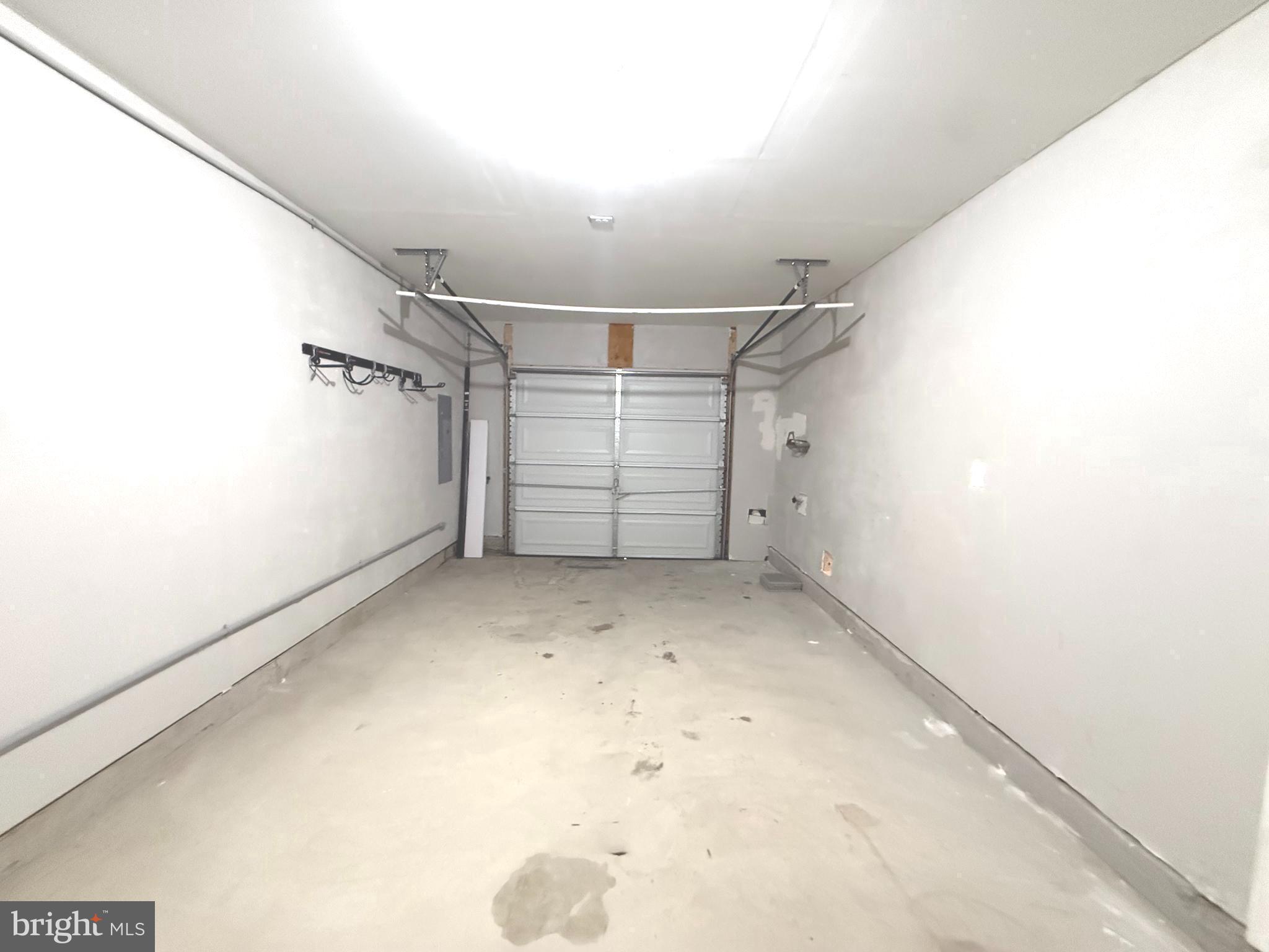 BERKELEY RIDGE - Residential Lease