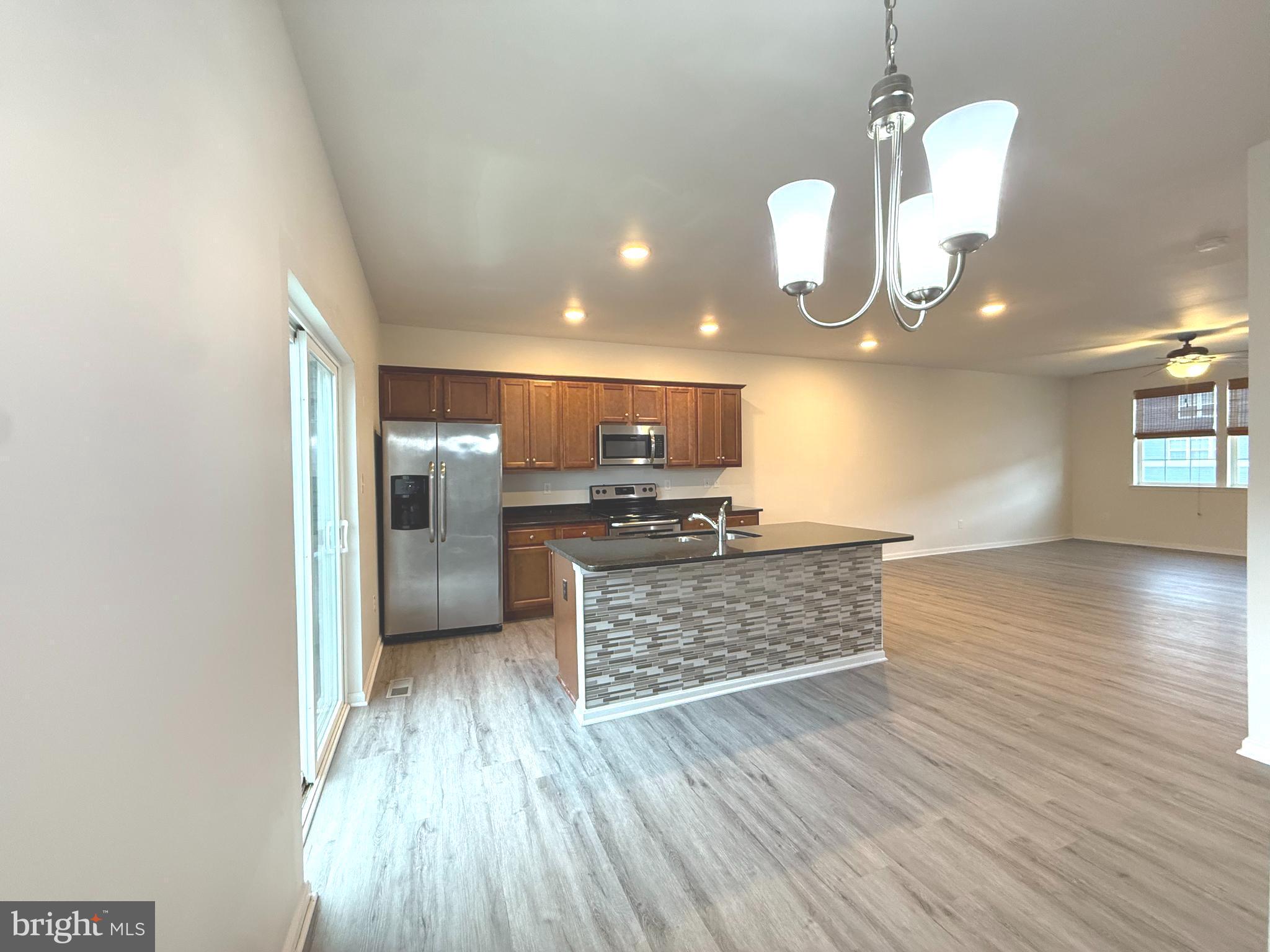 BERKELEY RIDGE - Residential Lease