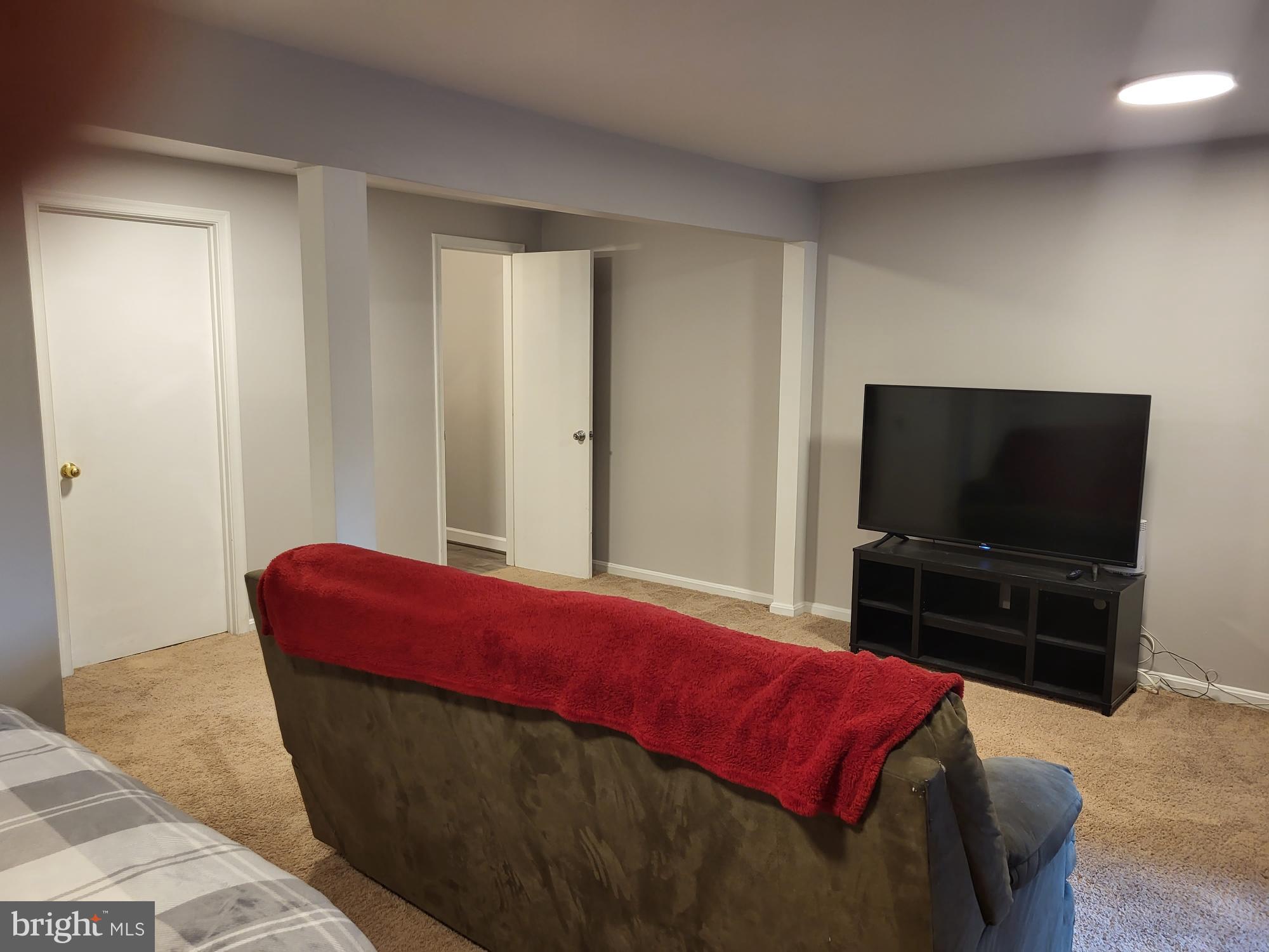 SINGLETONS GROVE - Residential