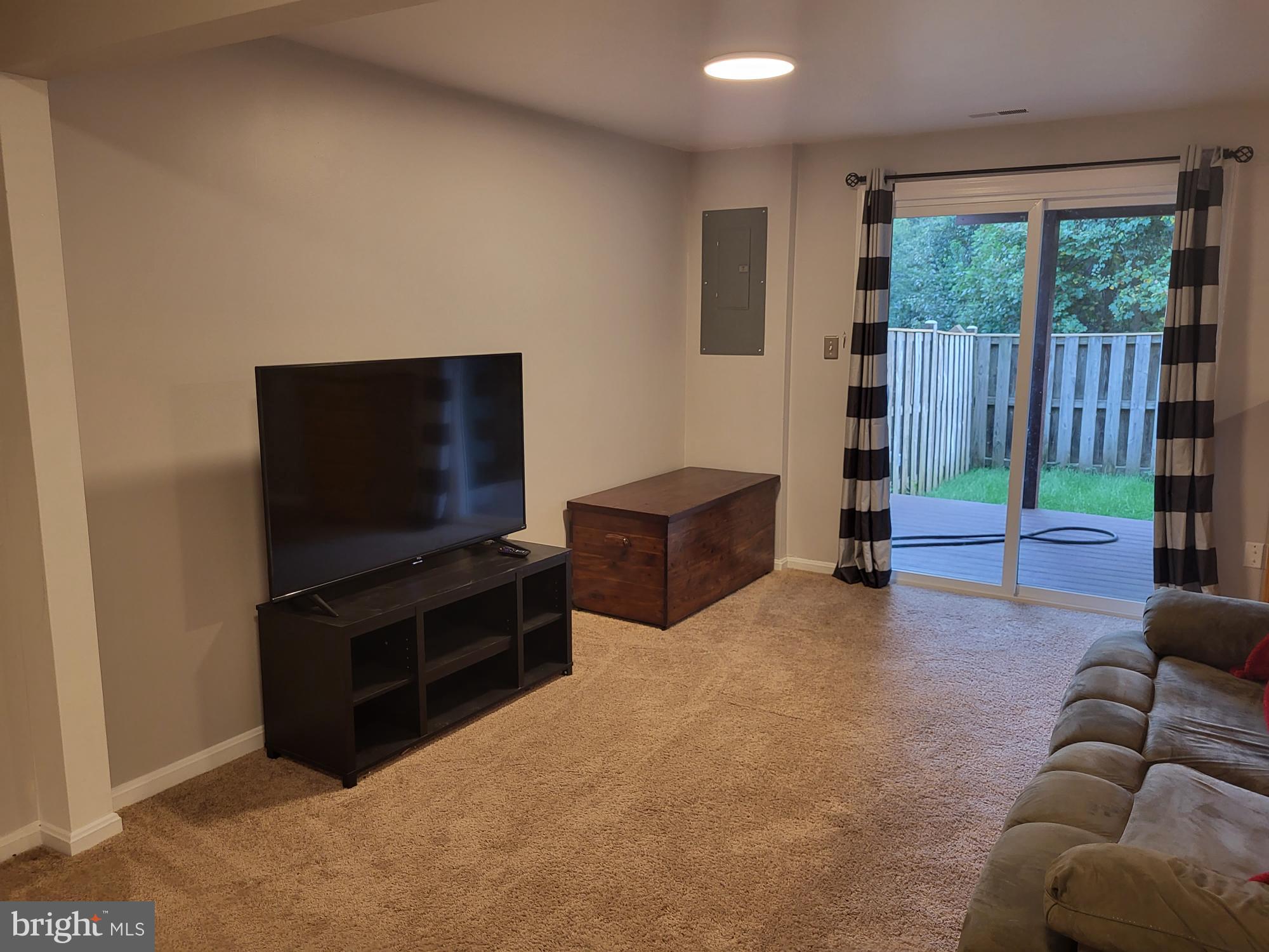 SINGLETONS GROVE - Residential